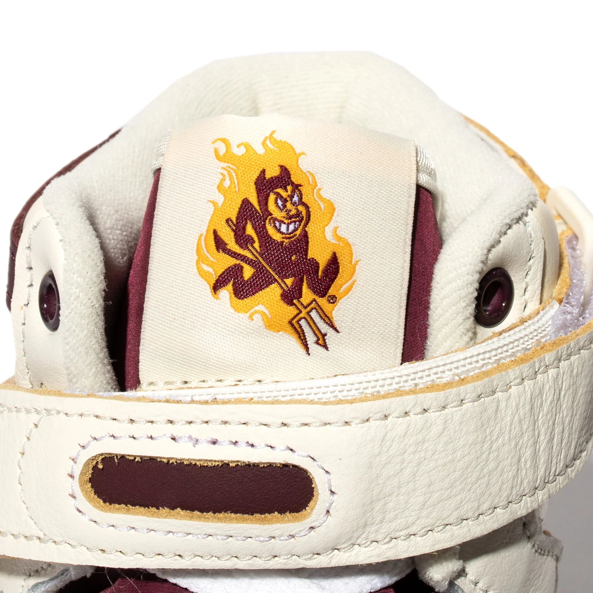 Adidas Mens Forum 84 High X EE Shoes 'Cloud White/Team Maroon/Team college Gold' - Image 4