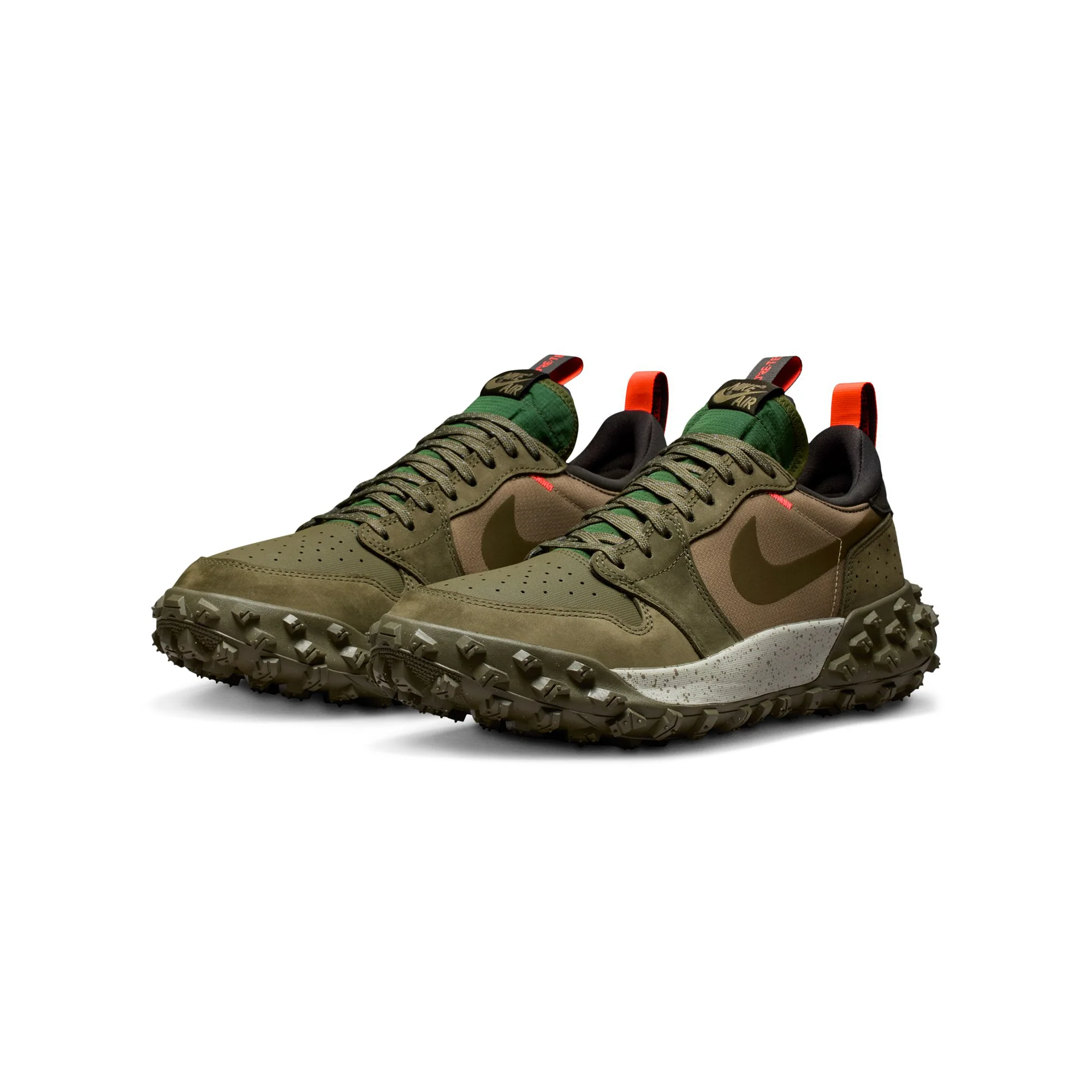 Air Jordan 1 Mens Element Low Gore-Tex Shoes - Image 2