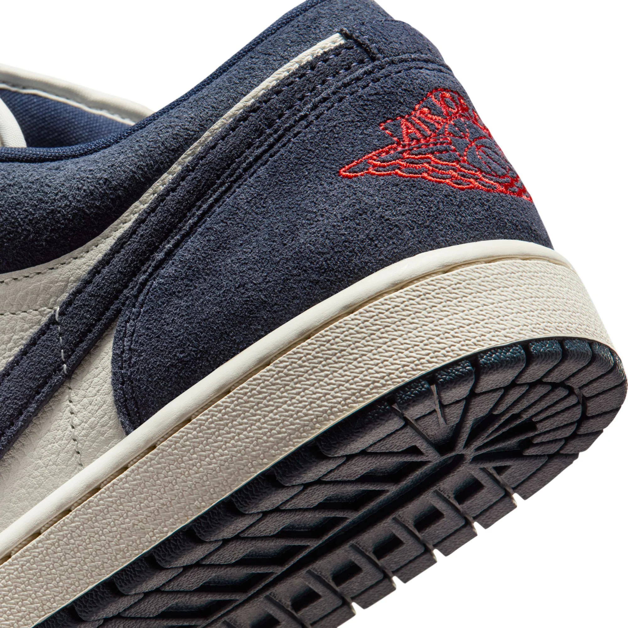 Air Jordan 1 Mens Low SE Shoes - Image 4