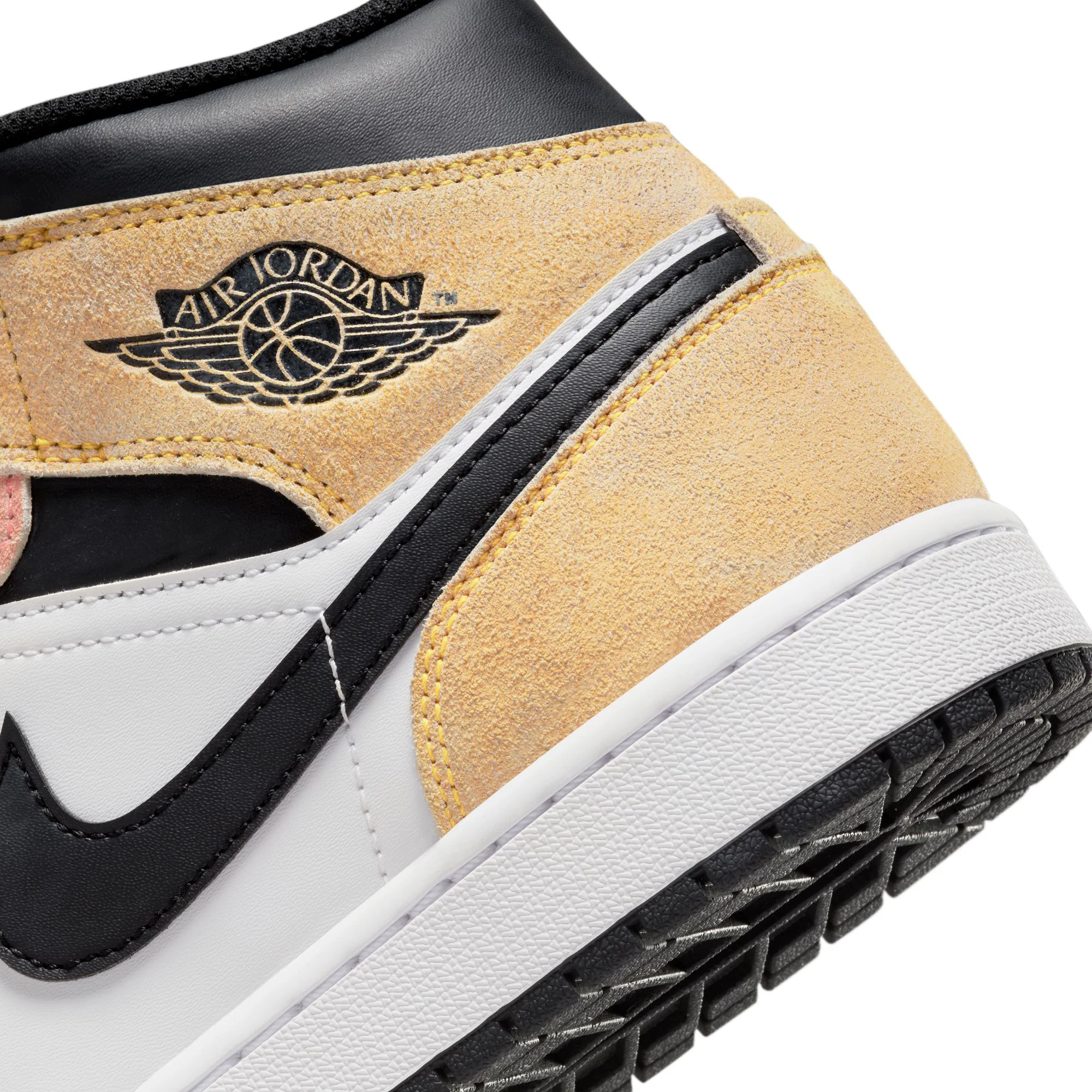 Air Jordan 1 Mens Mid SE Shoes - Image 4