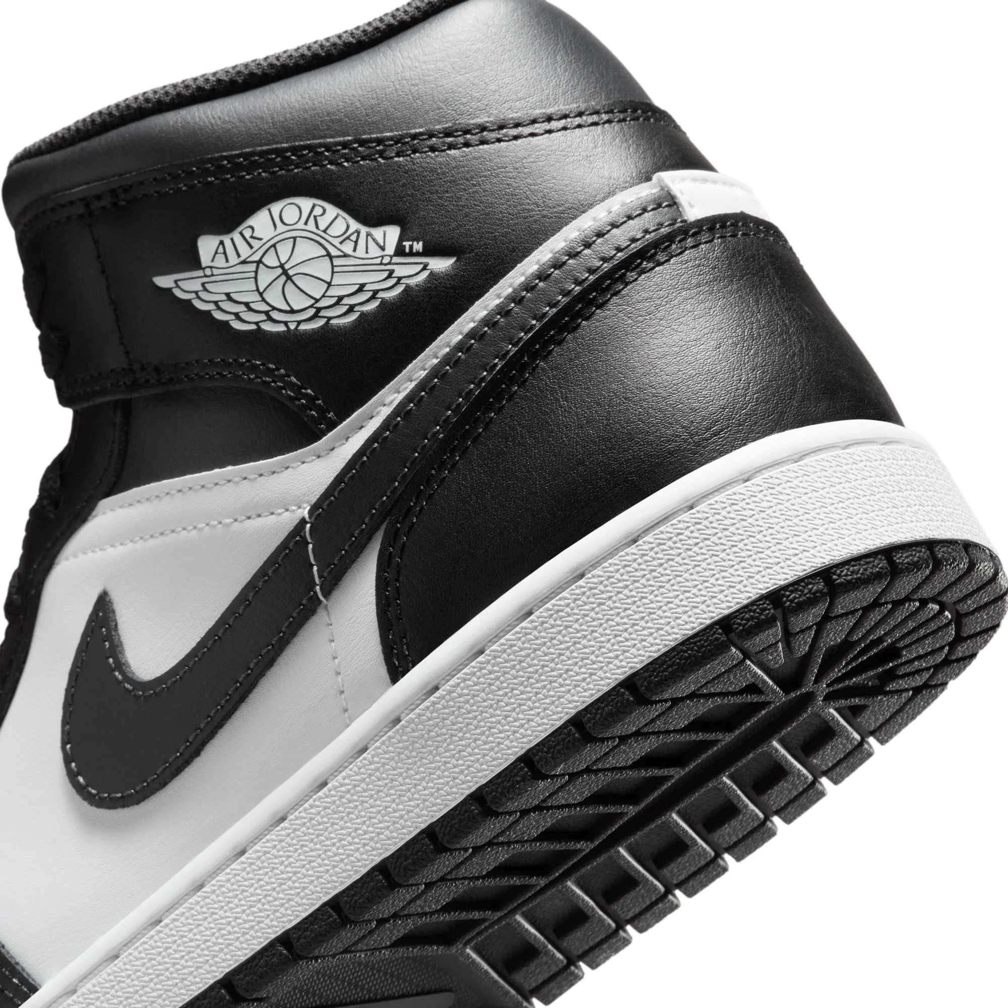 Air Jordan 1 Mens Mid Shoes - Image 4