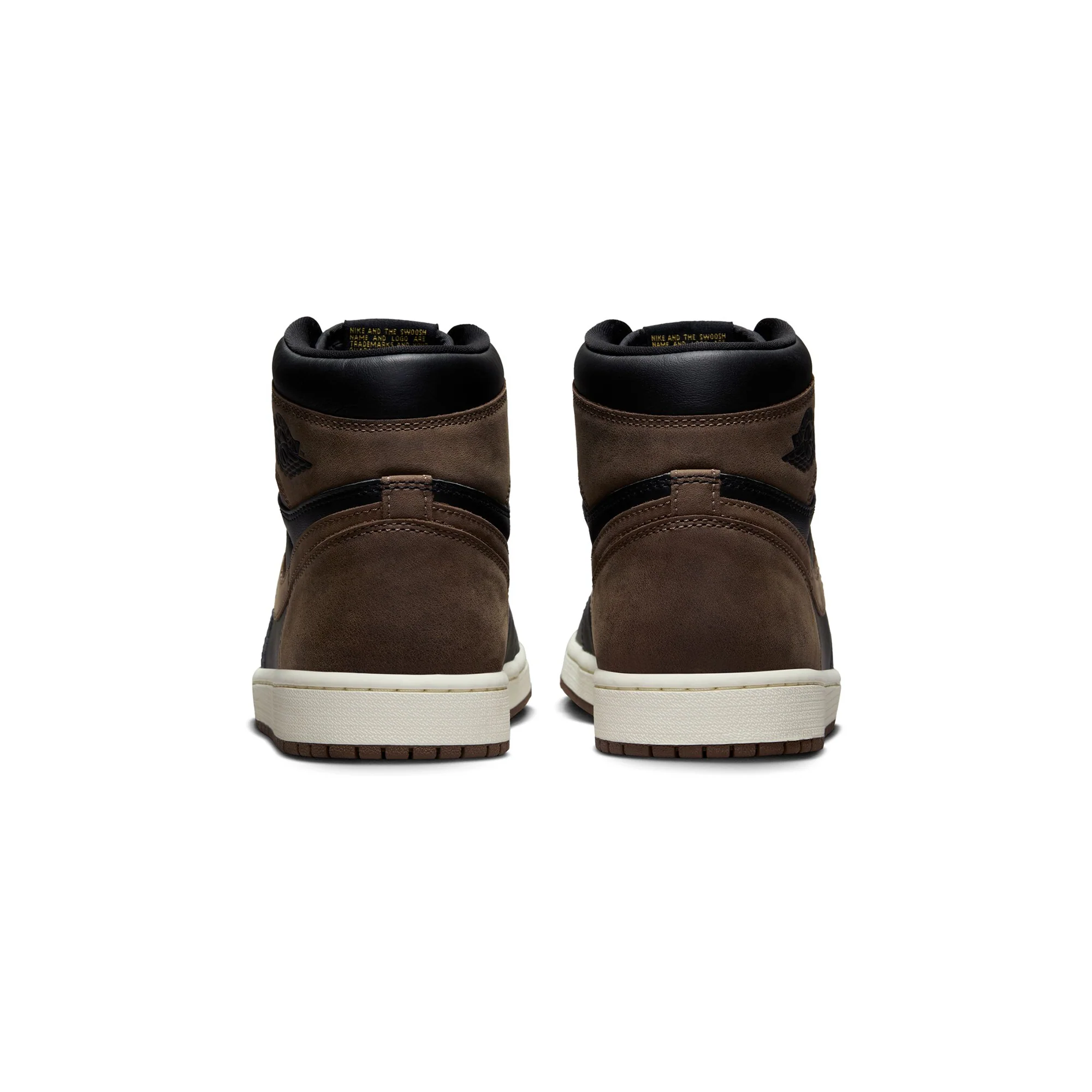 Air Jordan 1 Mens Retro High OG Shoes - Image 3