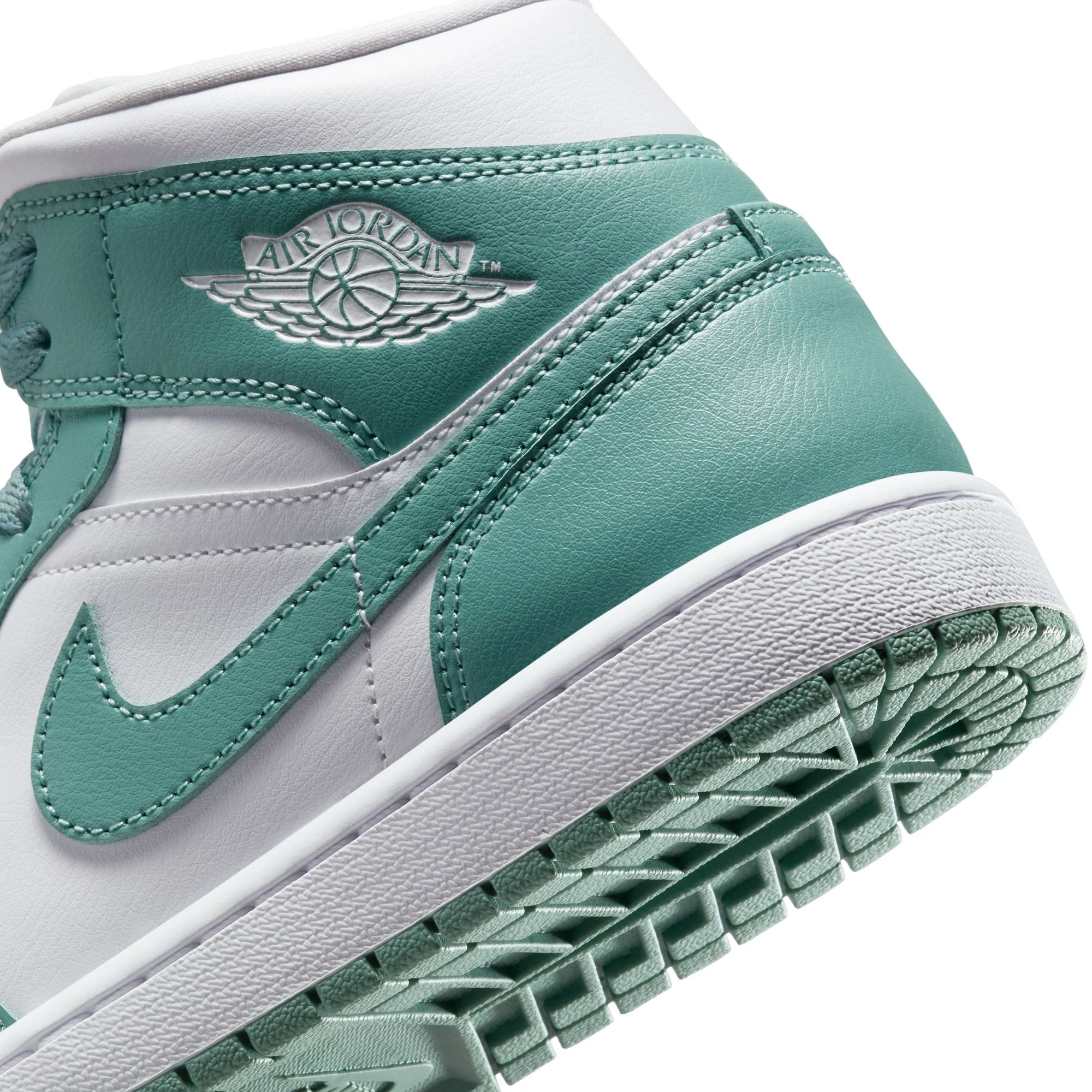 Air Jordan 1 Womens Mid Shoes - Image 4
