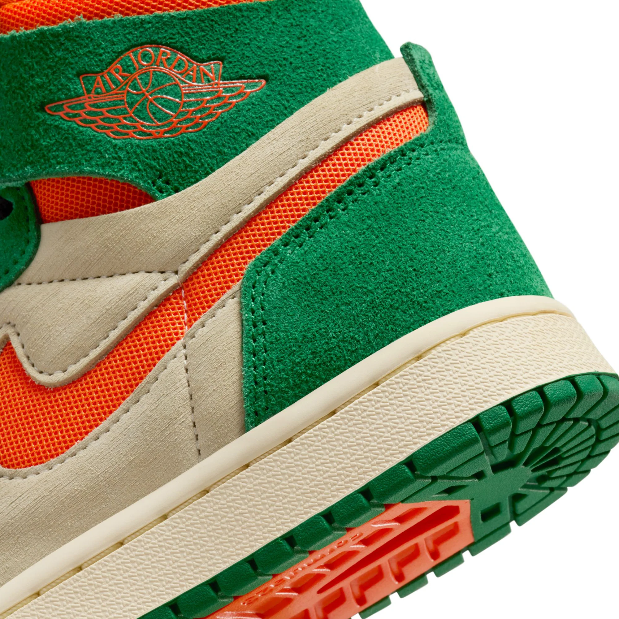 Air Jordan 1 Womens Zoom CMFT 2 Shoes - Image 4
