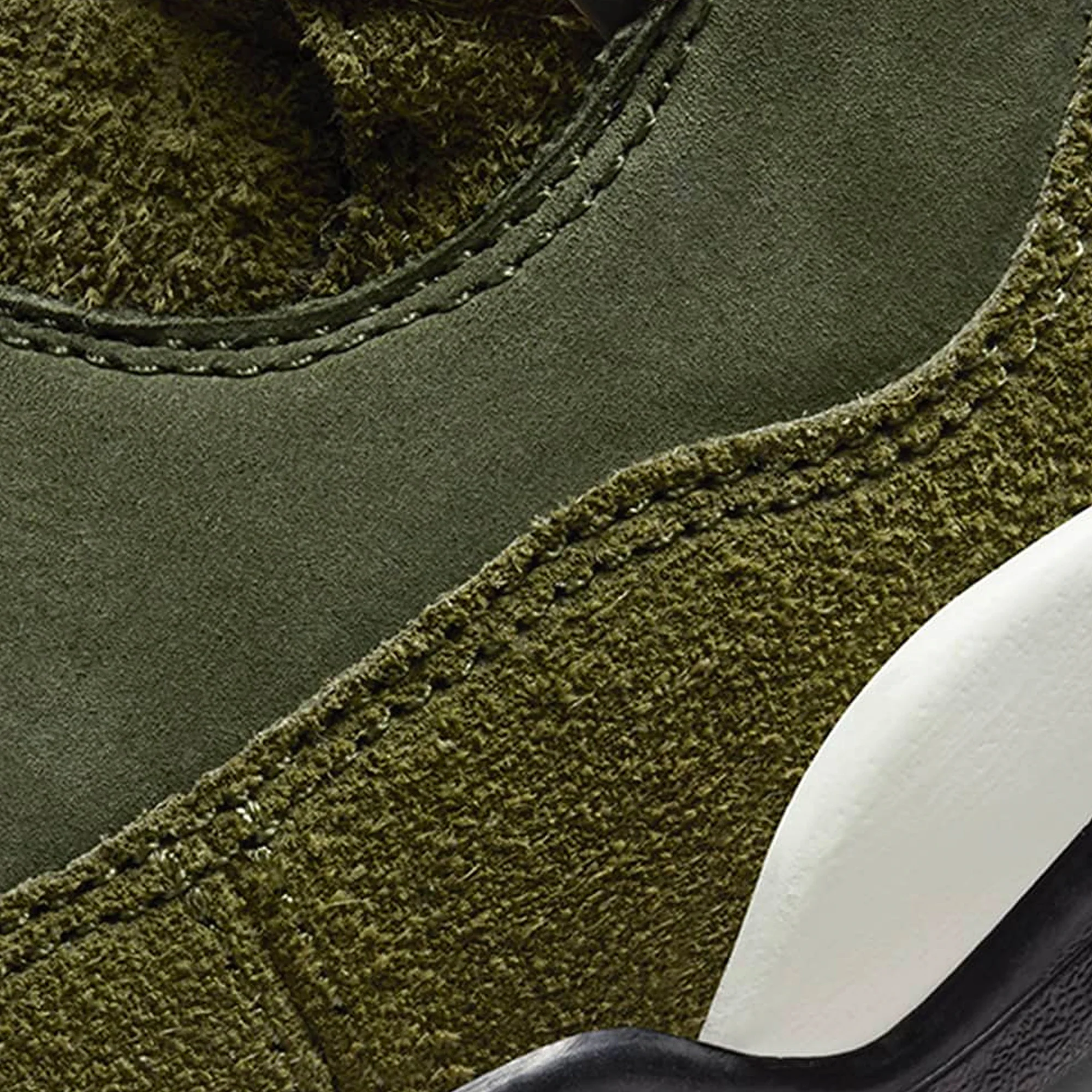 Air Jordan 4 Kids Retro SE Craft Shoes - Image 4