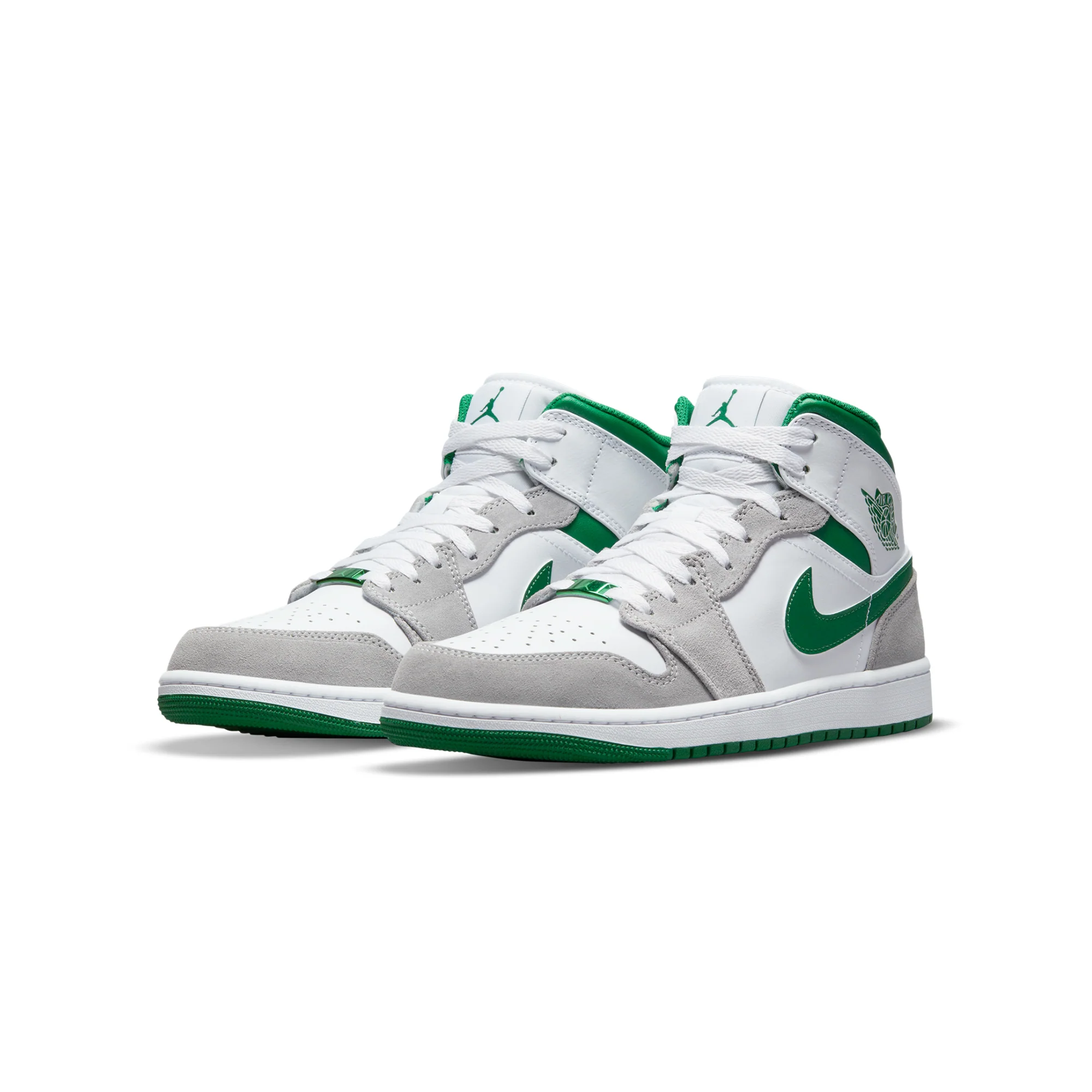 Air Jordan 1 Mid SE Shoe 'White/Pine Green' - Image 2