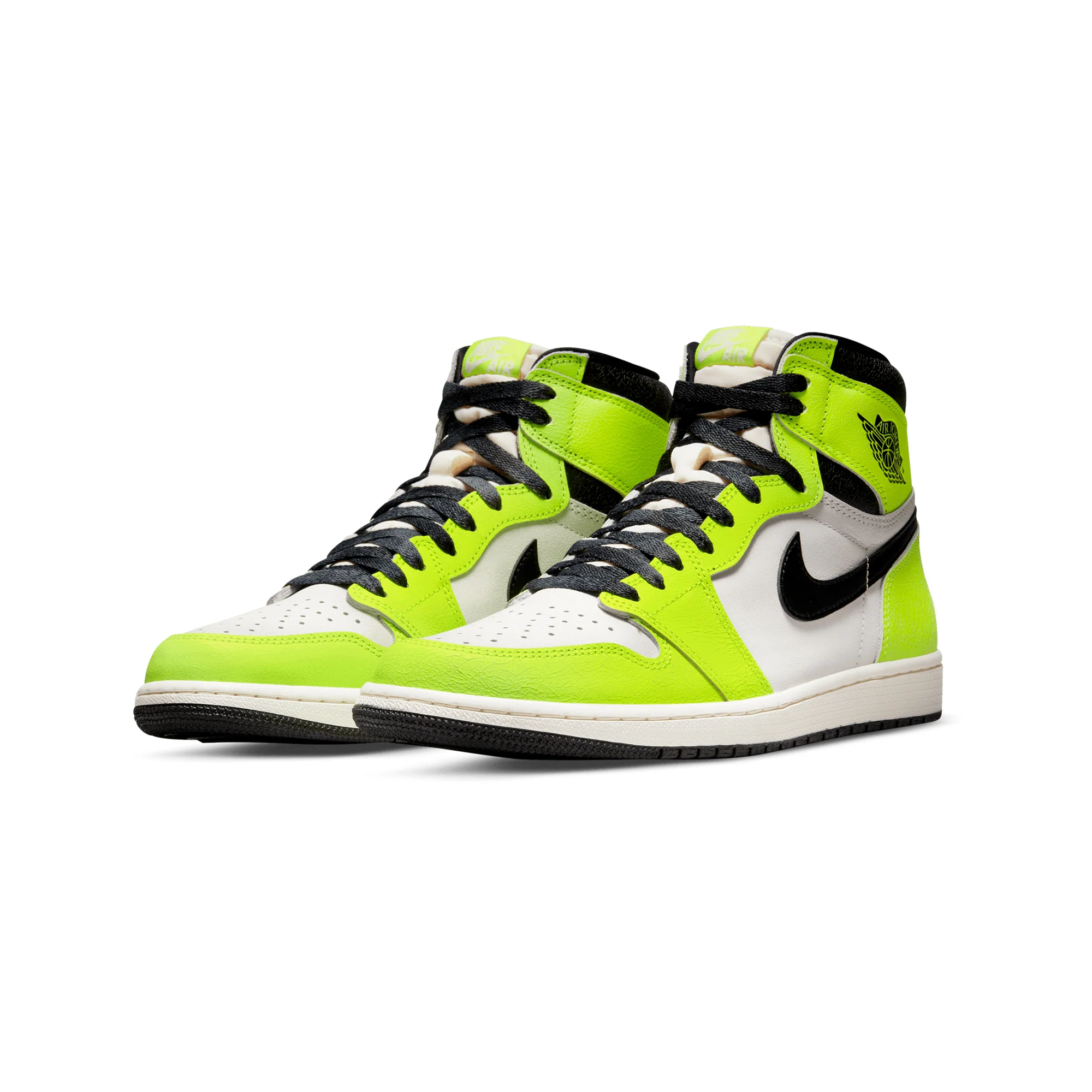 Air Jordan Mens 1 Retro High OG Shoes - Image 2