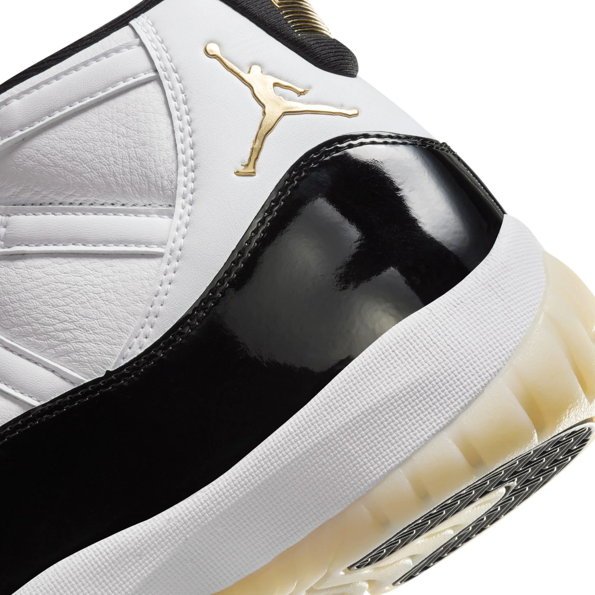 Air Jordan Mens 11 Retro Shoes - Image 4