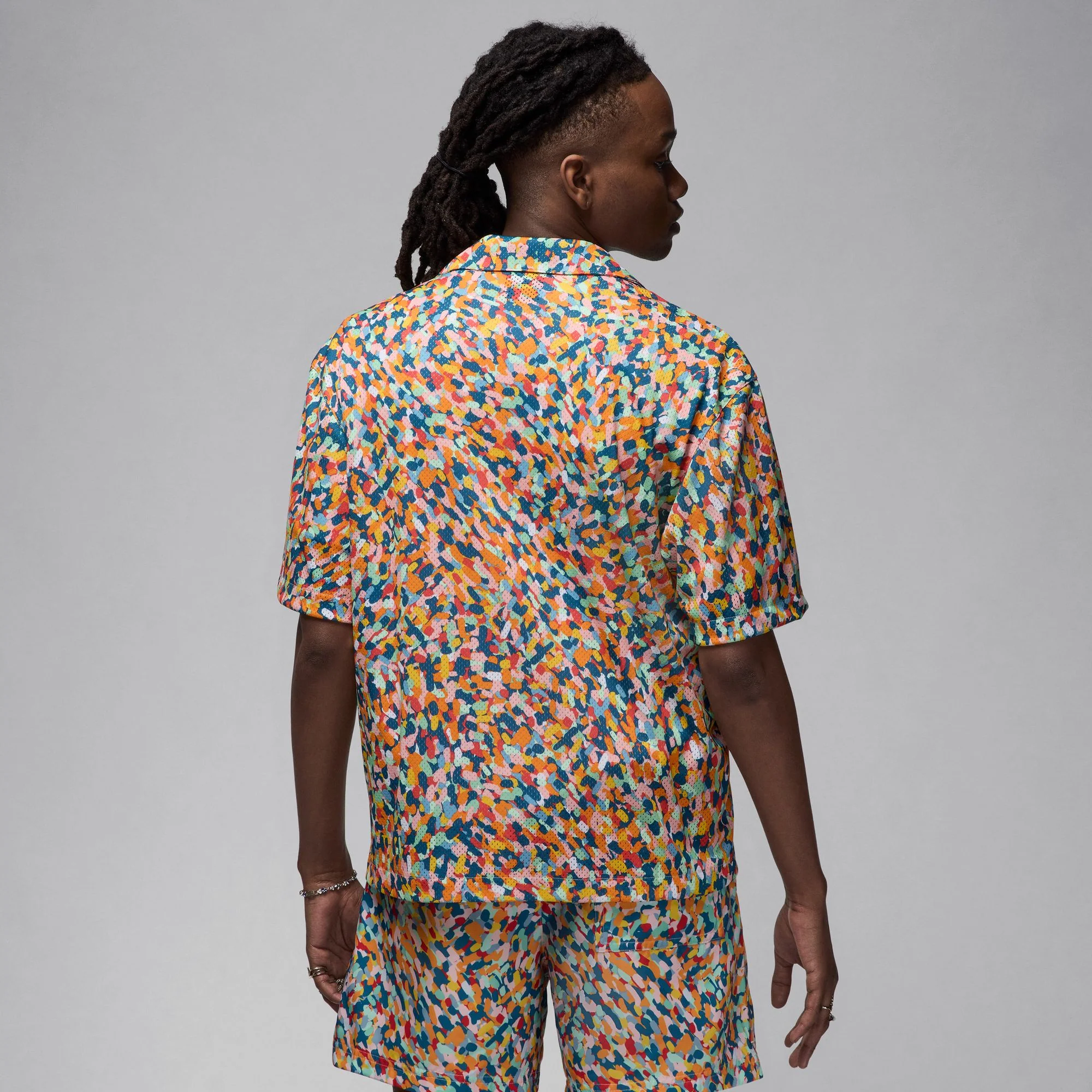 Air Jordan Mens Poolside Shirt - Image 4