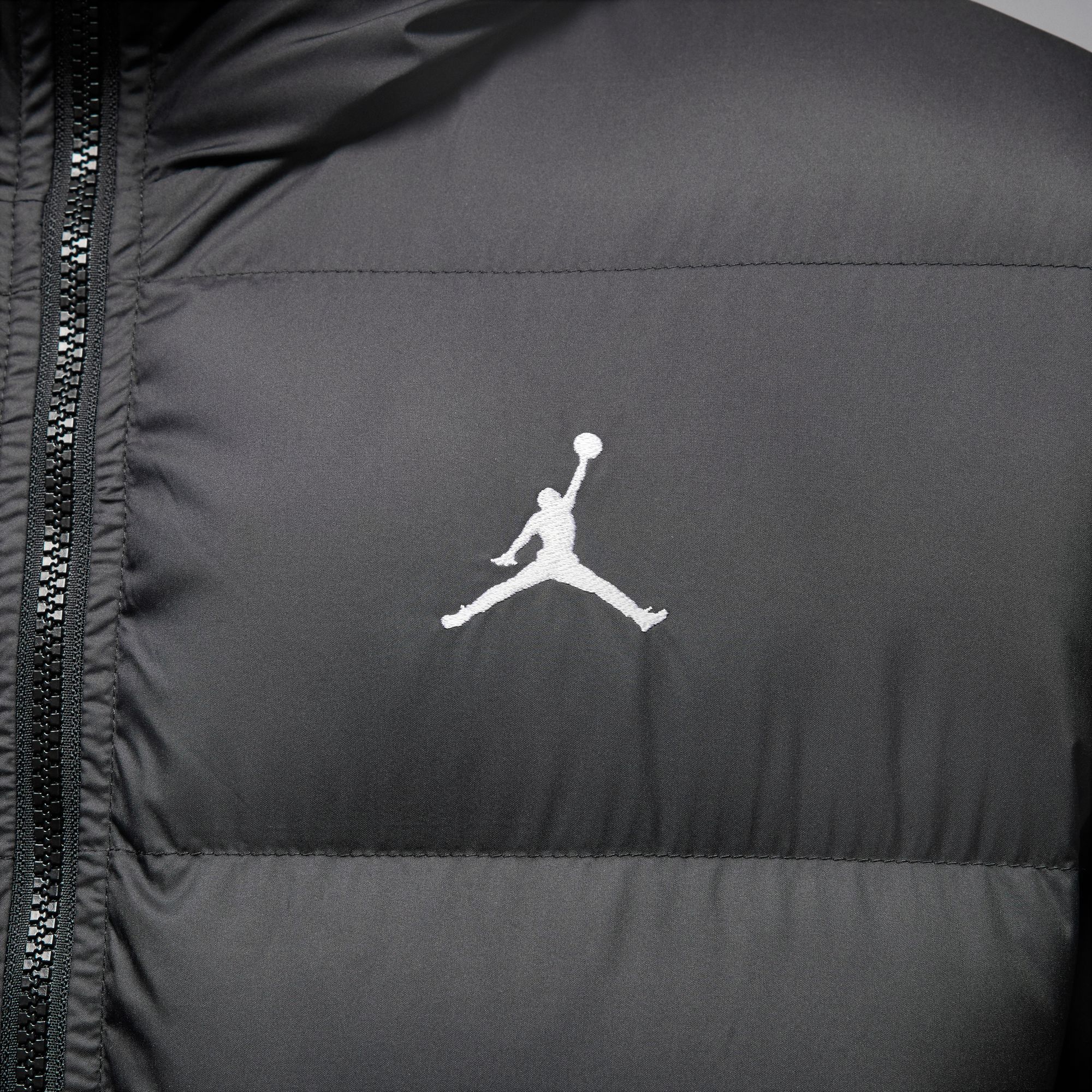 Air Jordan Mens Therma-Fit Puffer Jacket - Image 4