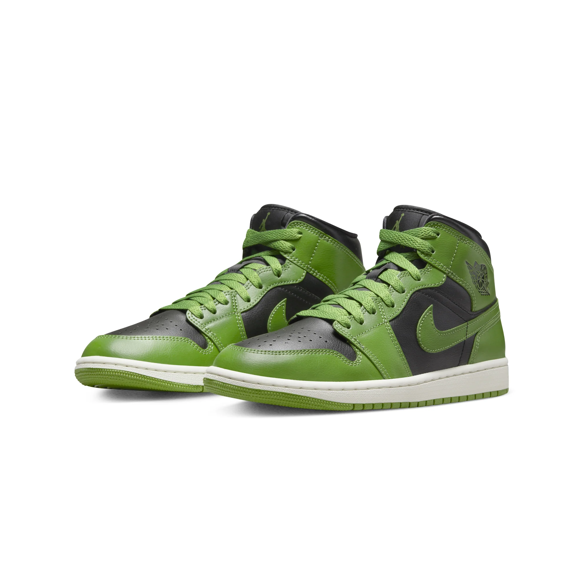Air Jordan Womens 1 Mid Shoes - Image 2