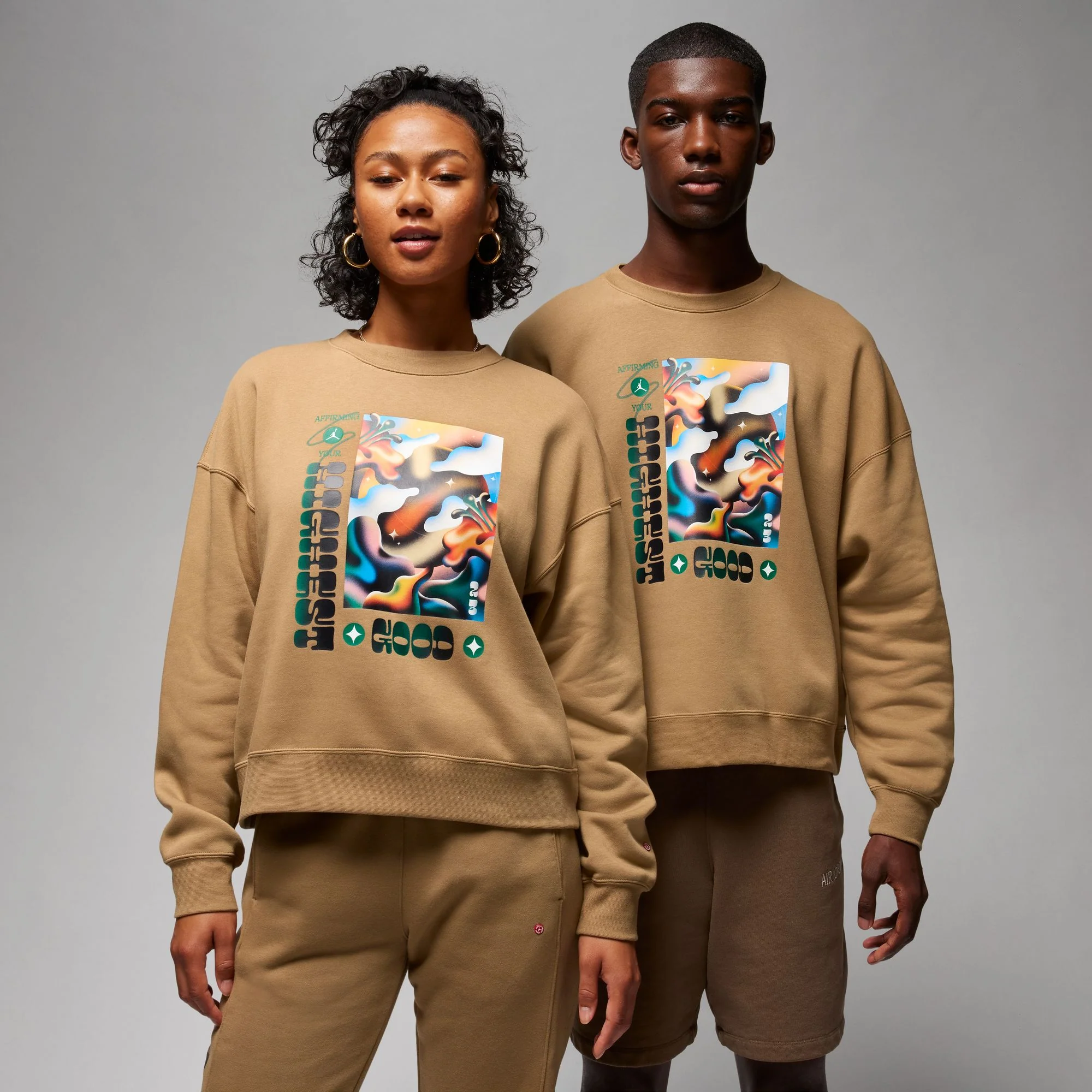 Air Jordan Womens Artist Series By Jordan Moss Fleece Crewneck - Image 2
