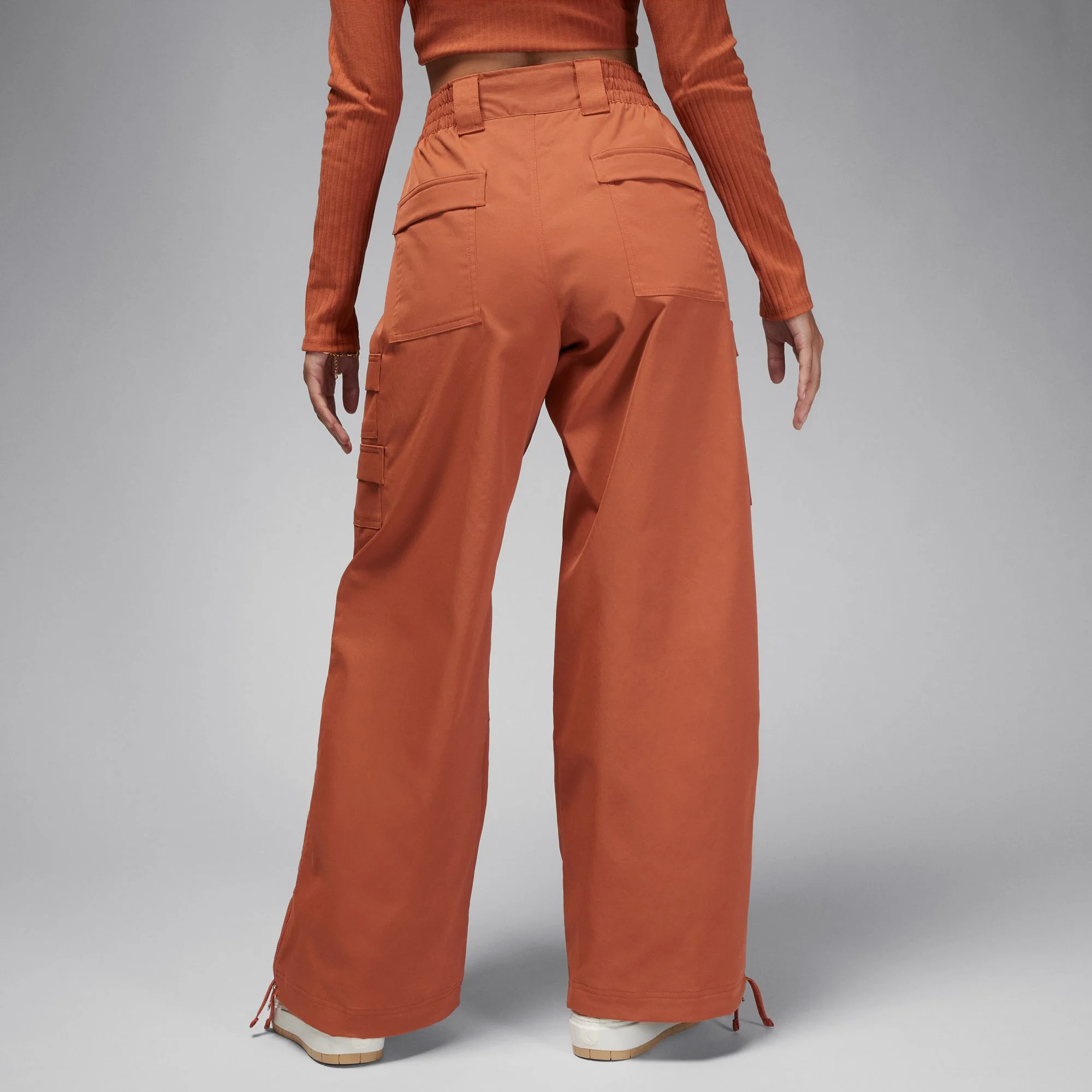 Air Jordan Womens Heavyweight Chicago Pants - Image 3