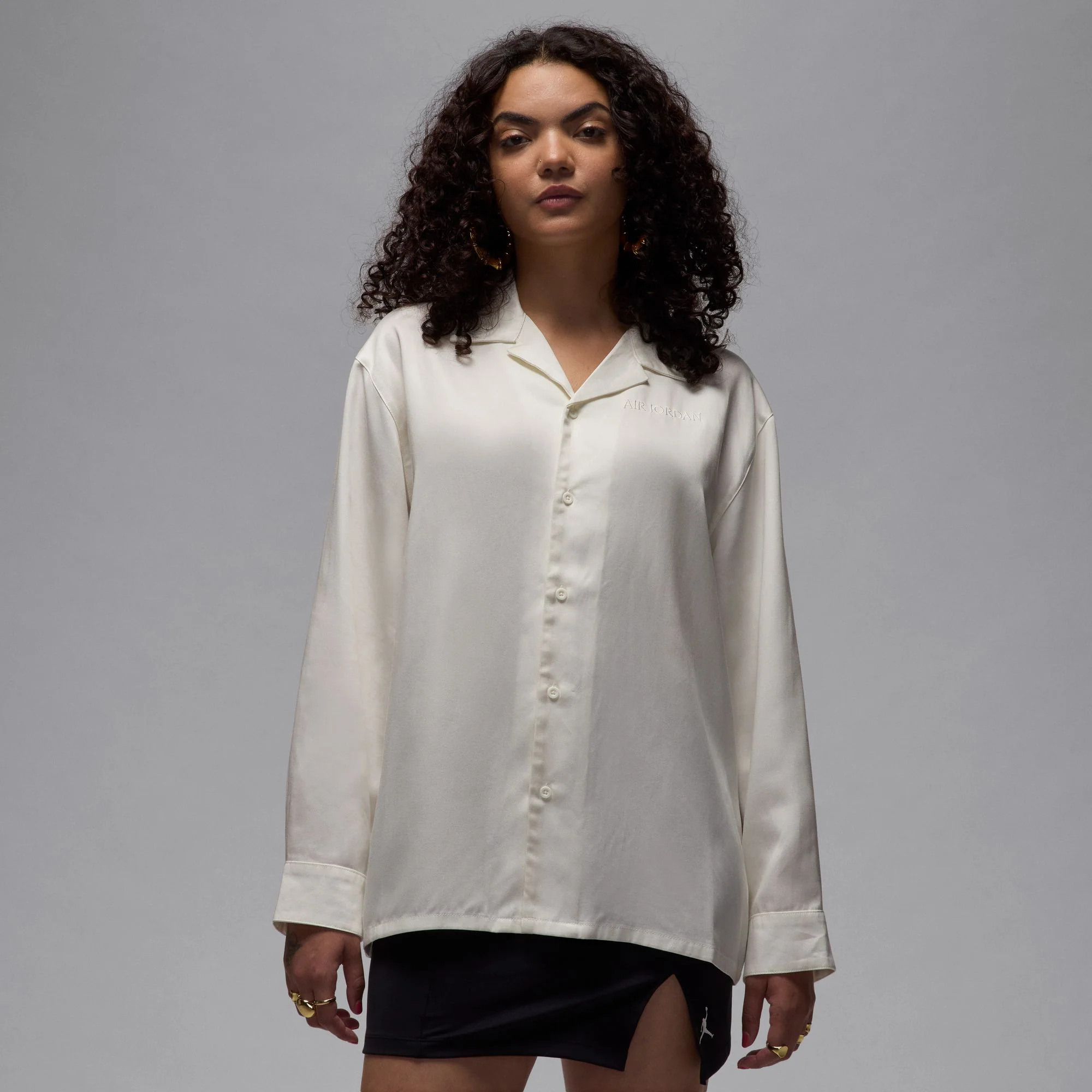 Air Jordan Womens Long Sleeve Woven Top - Image 2