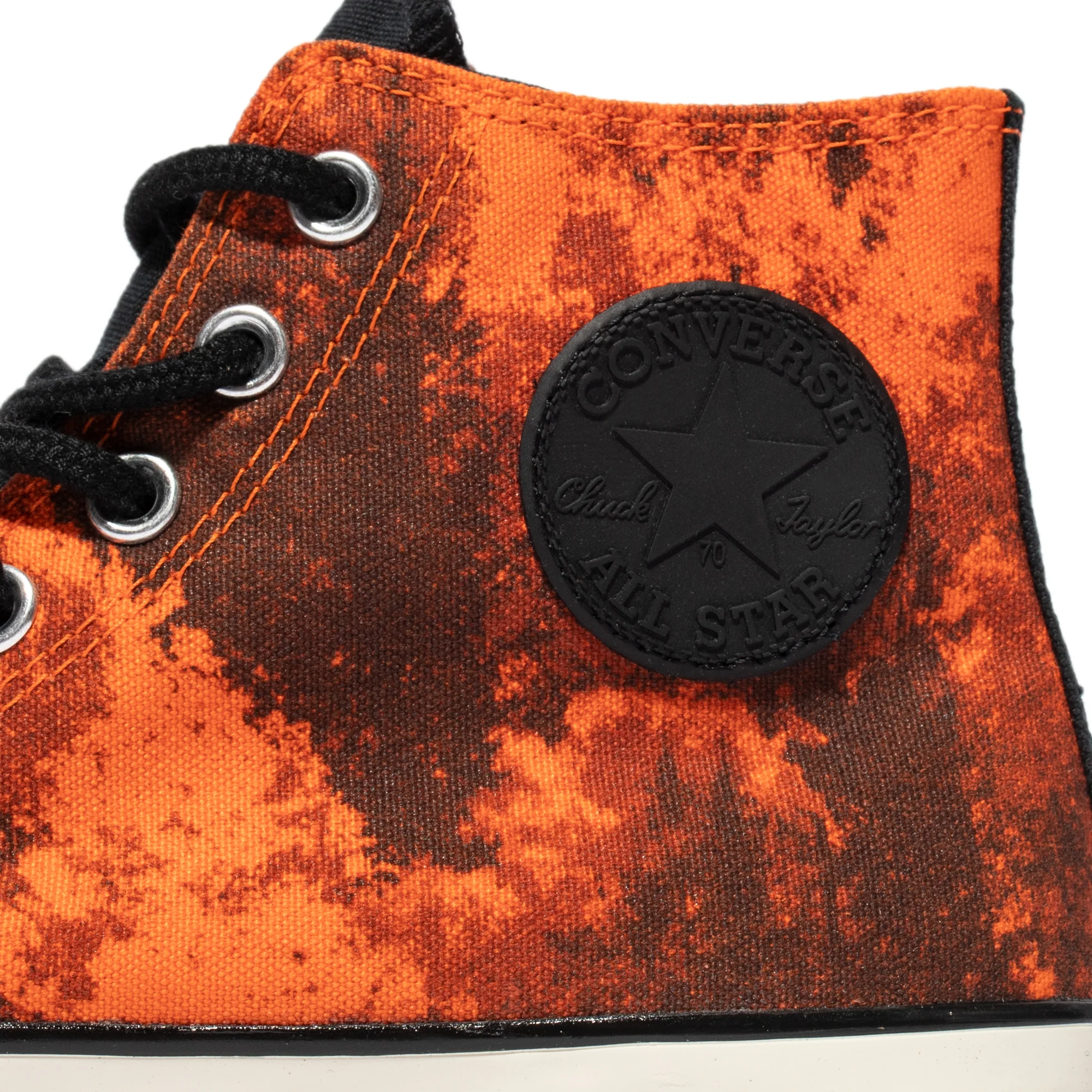 Converse Mens Chuck 70 GTX Hi Shoes 'Bold Mandarin/ Egret' - Image 4