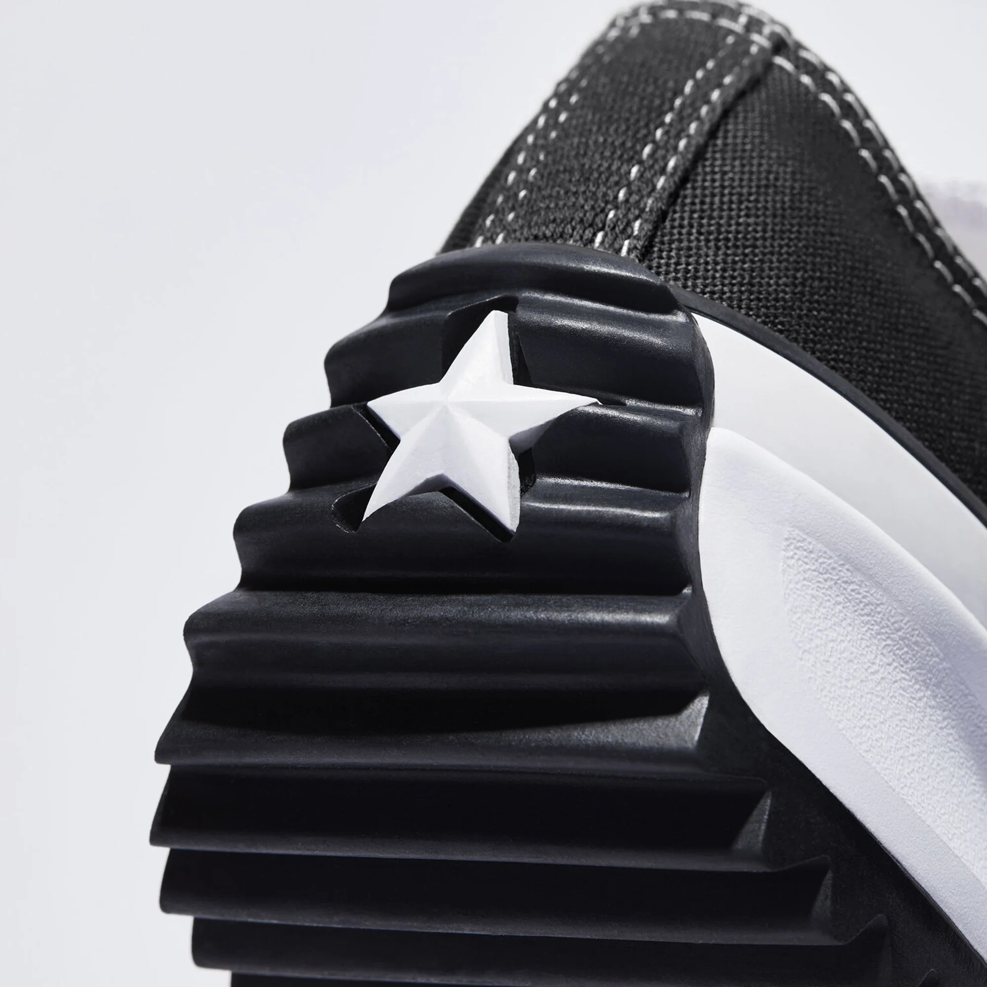 Converse Mens Run Star Hike Ox Shoes 'Black' - Image 4
