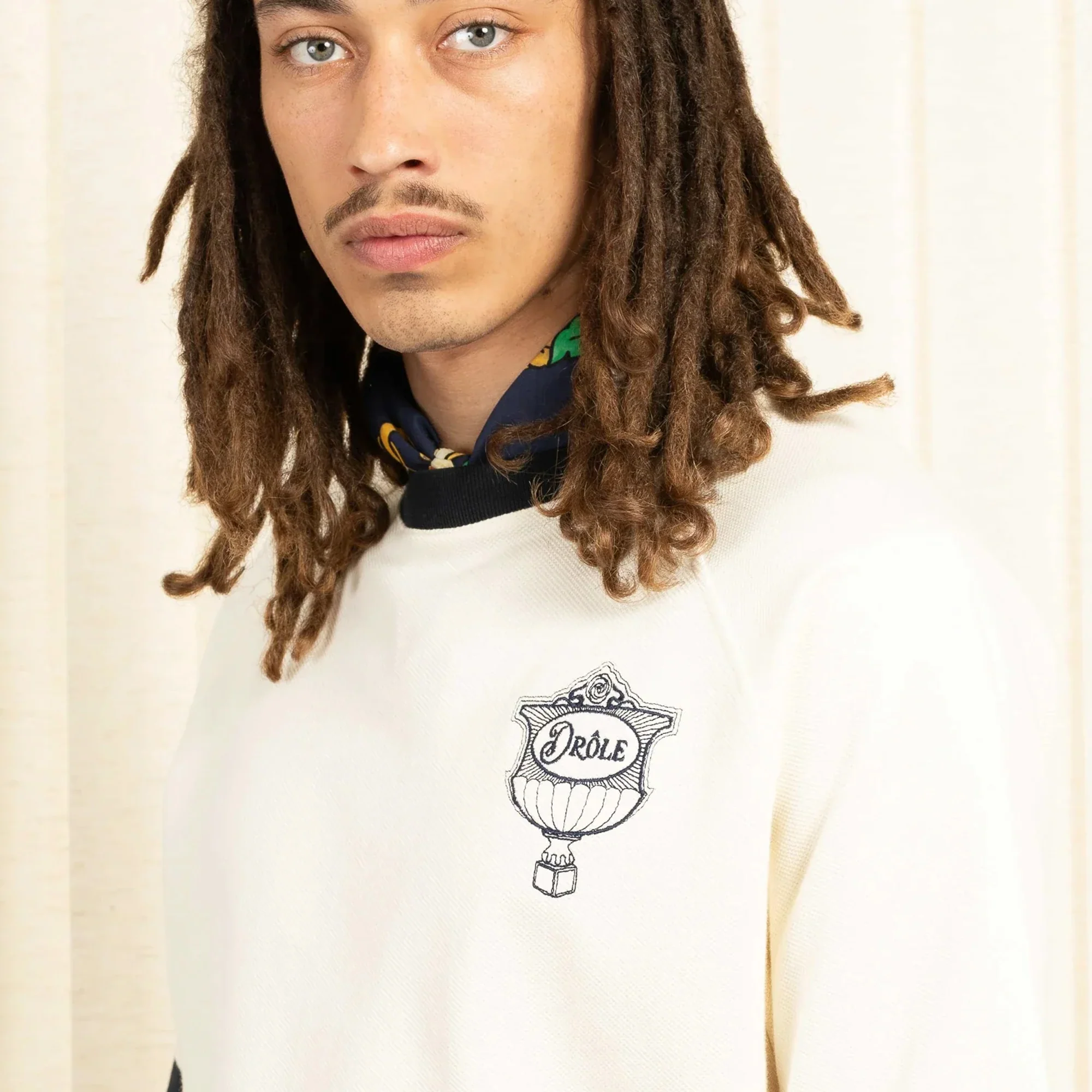 Drôle de Monsieur Mens Le T-Shirt Pique Drole Cup - Image 3