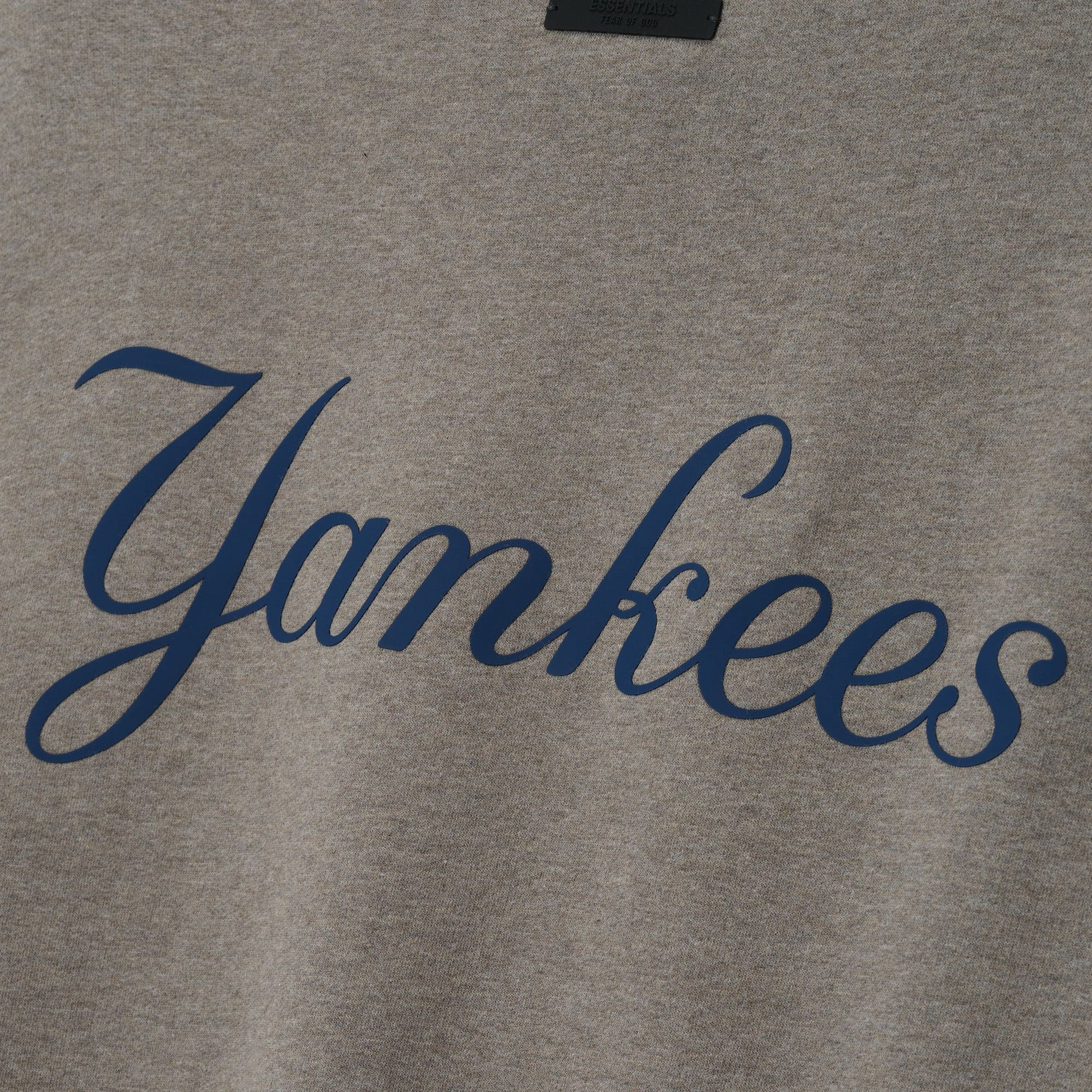 Fear of God ESSENTIALS x MLB Mens Yankees Sport Fit Crewneck - Image 4