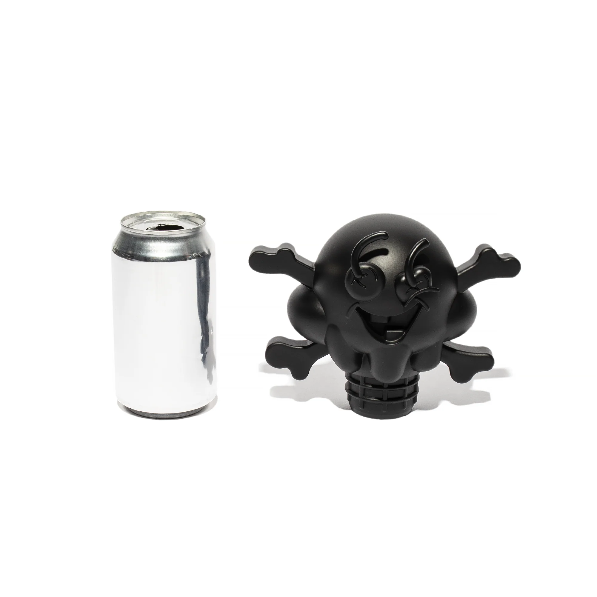 Icecream Cones N Bones Figurine 'Matte Black' - Image 4