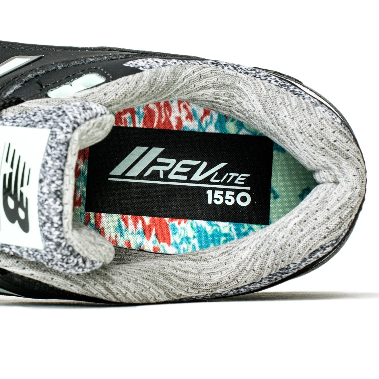 New Balance Women's 1550 [WL1550SA] - Image 4