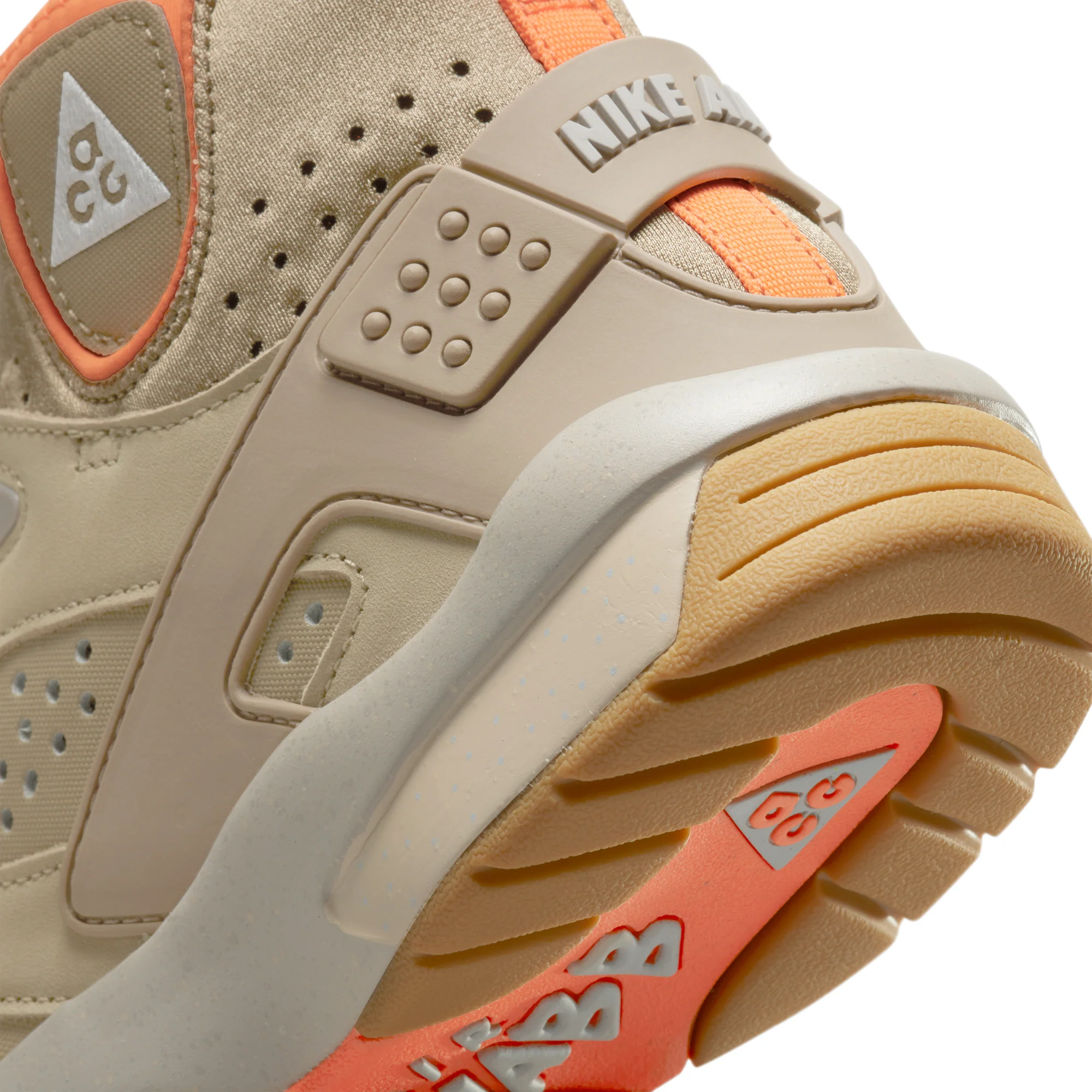 Nike ACG Mens Air Mowabb Shoes 'Limestone/Reflect Silver' - Image 4