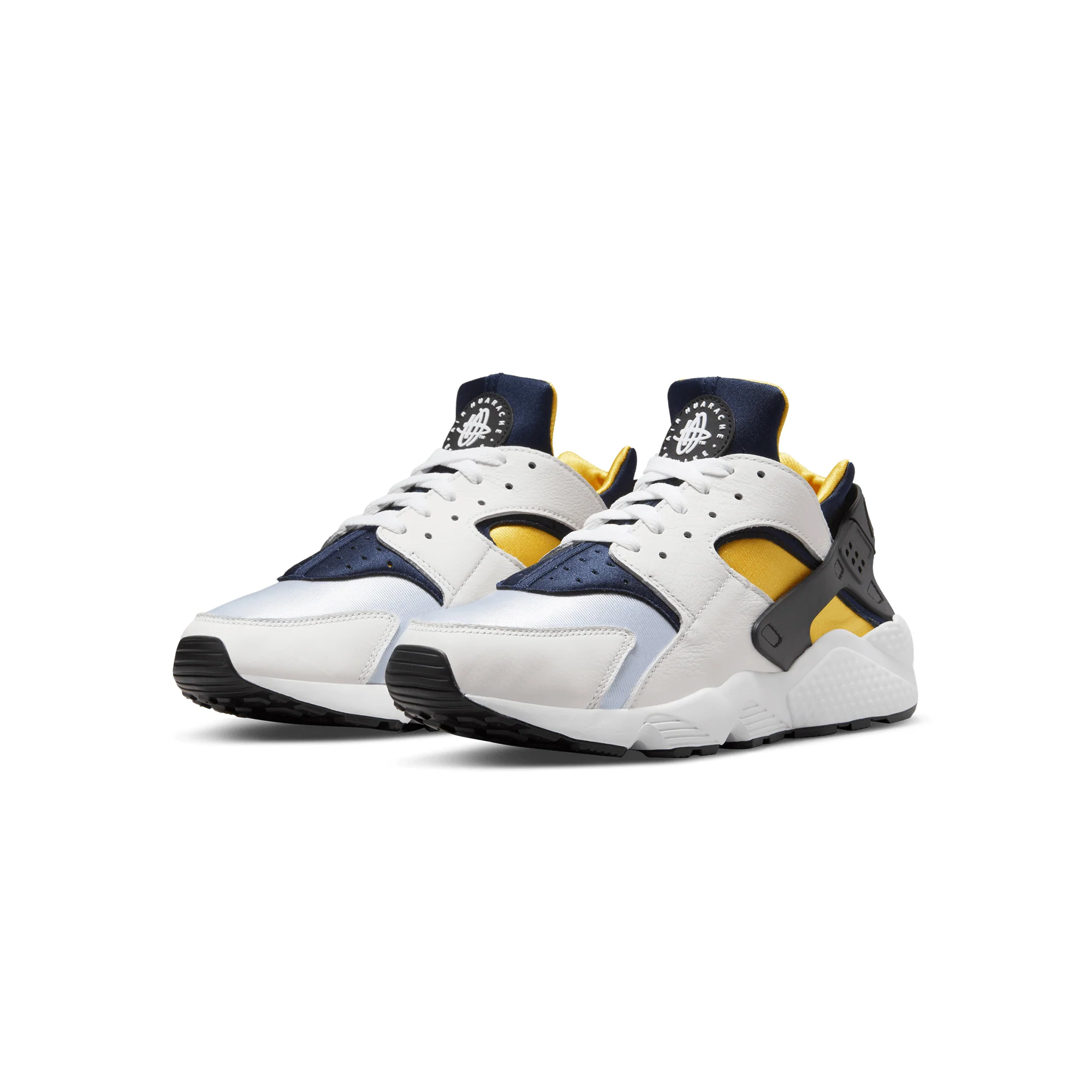 Nike Air Huarache Shoes - Image 2