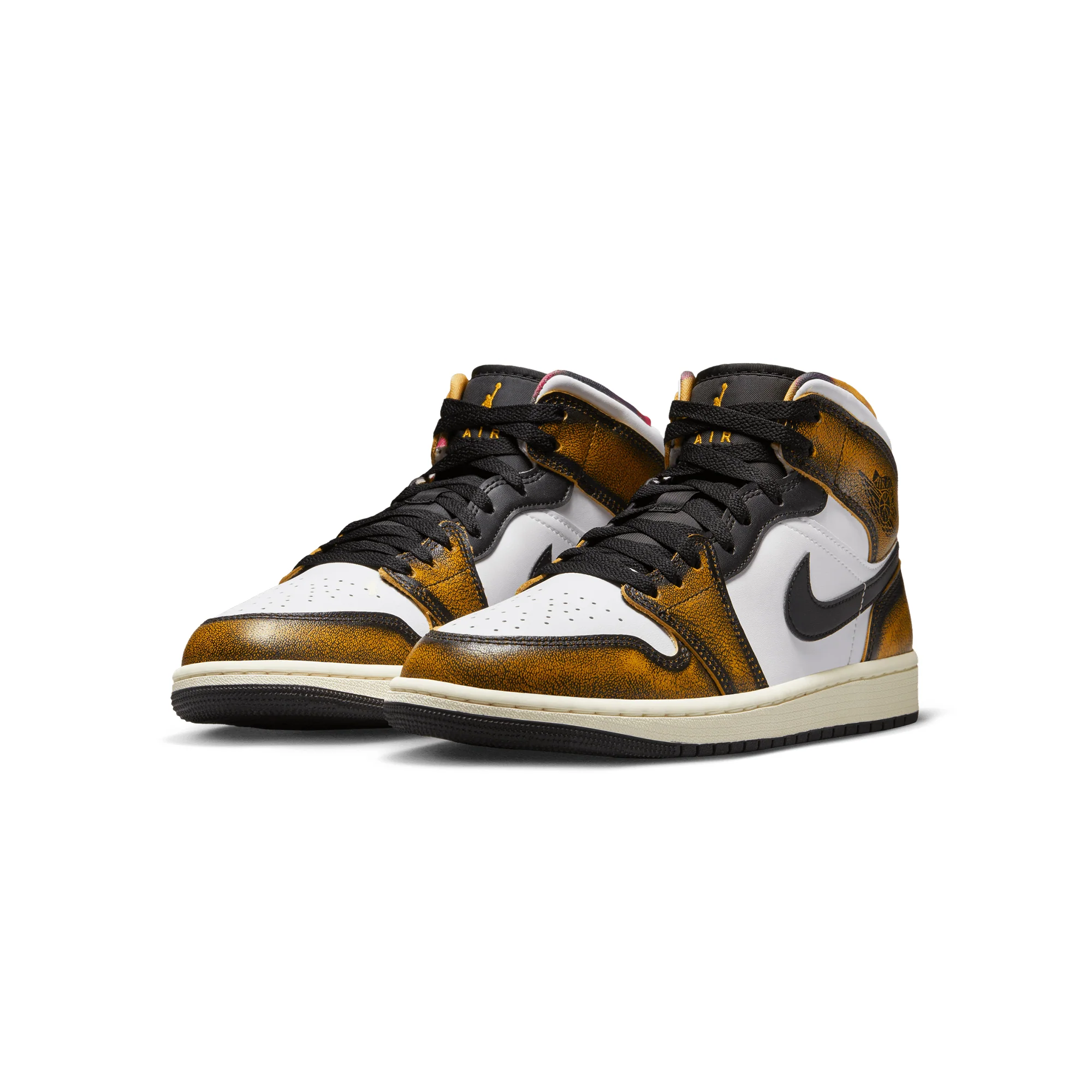 Air Jordan 1 Mens Mid SE Shoes - Image 2