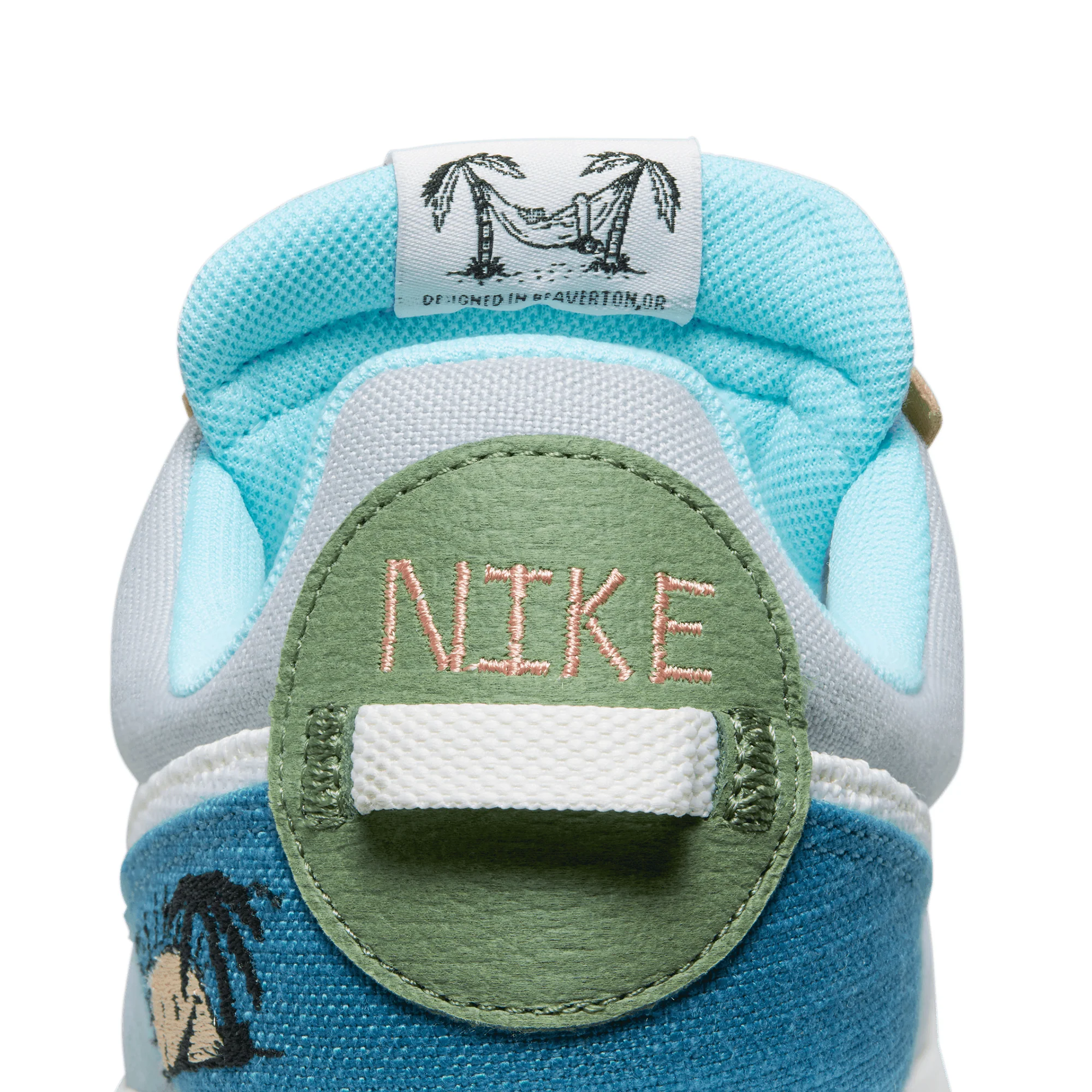Nike Mens Air Max Pre-Day SE Shoes - Image 4