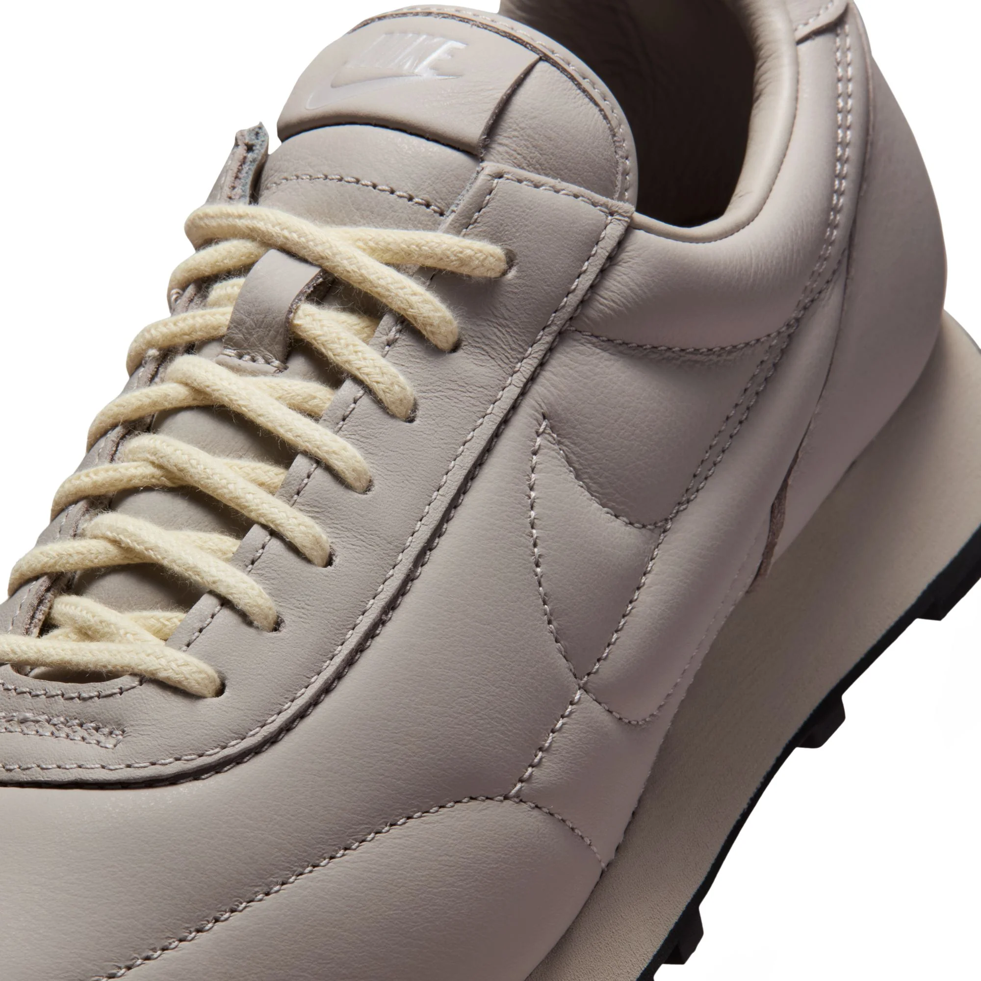 Nike Mens Dbreak SP Shoes - Image 4