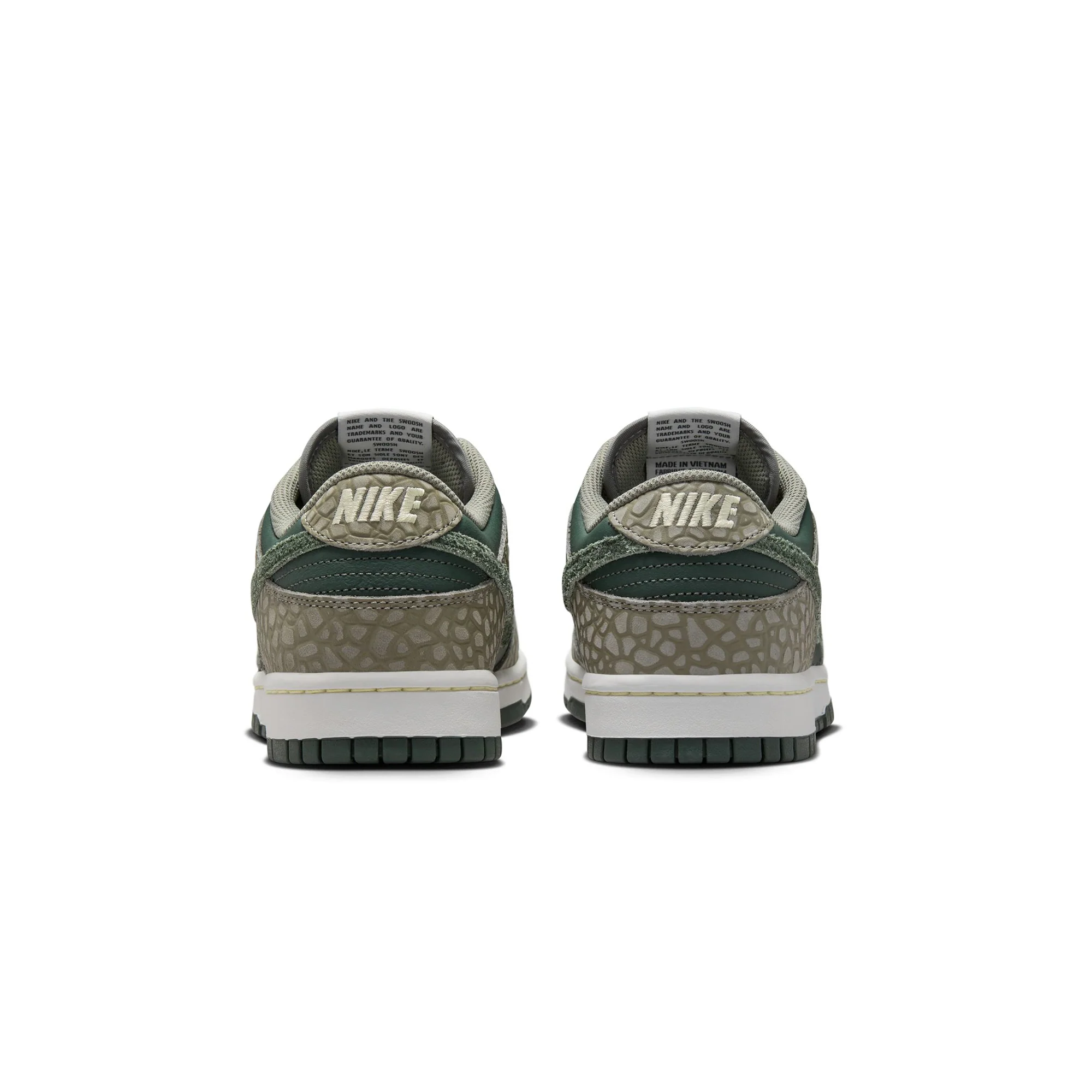 Nike Mens Dunk Low Retro Premium Shoes - Image 3