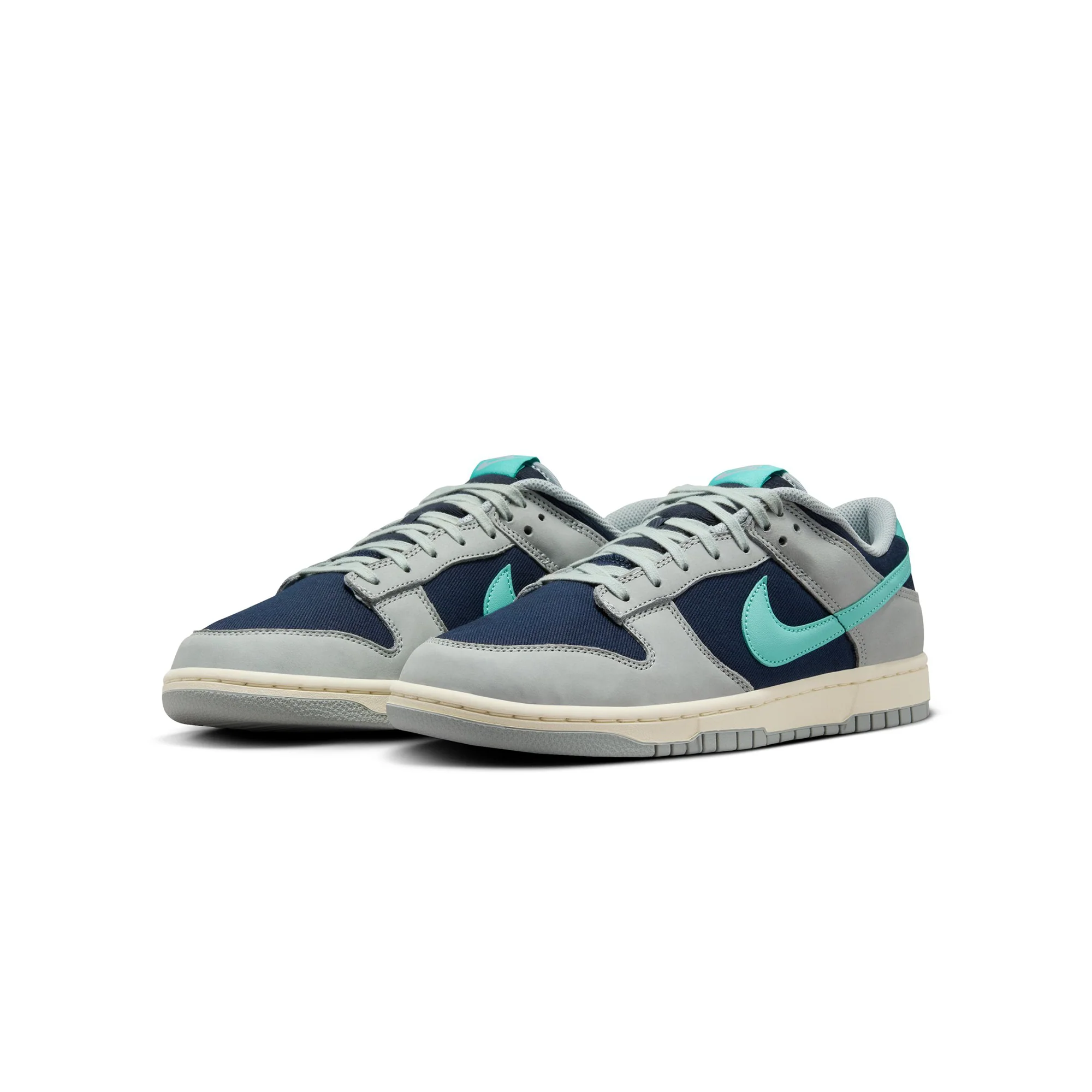 Nike Mens Dunk Low Retro Premium Shoes - Image 2