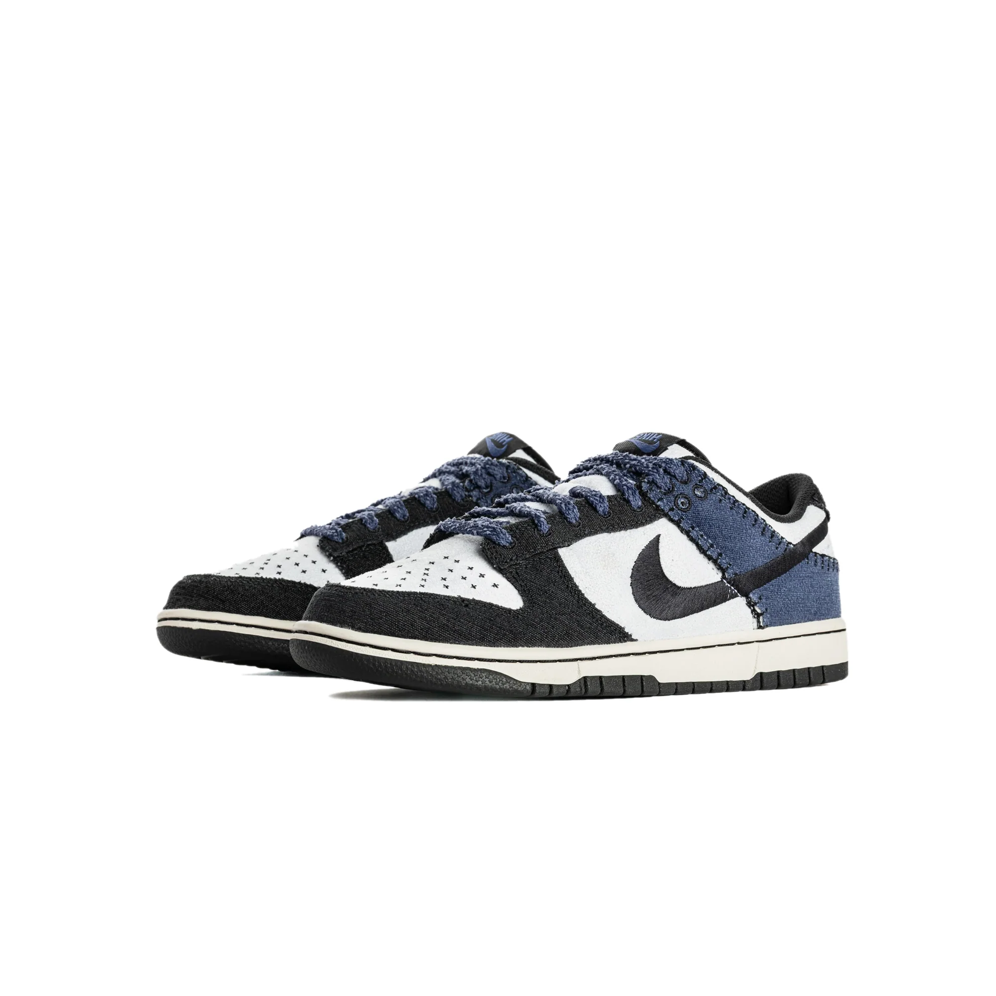Nike Mens Dunk Low Retro SE Shoes - Image 2