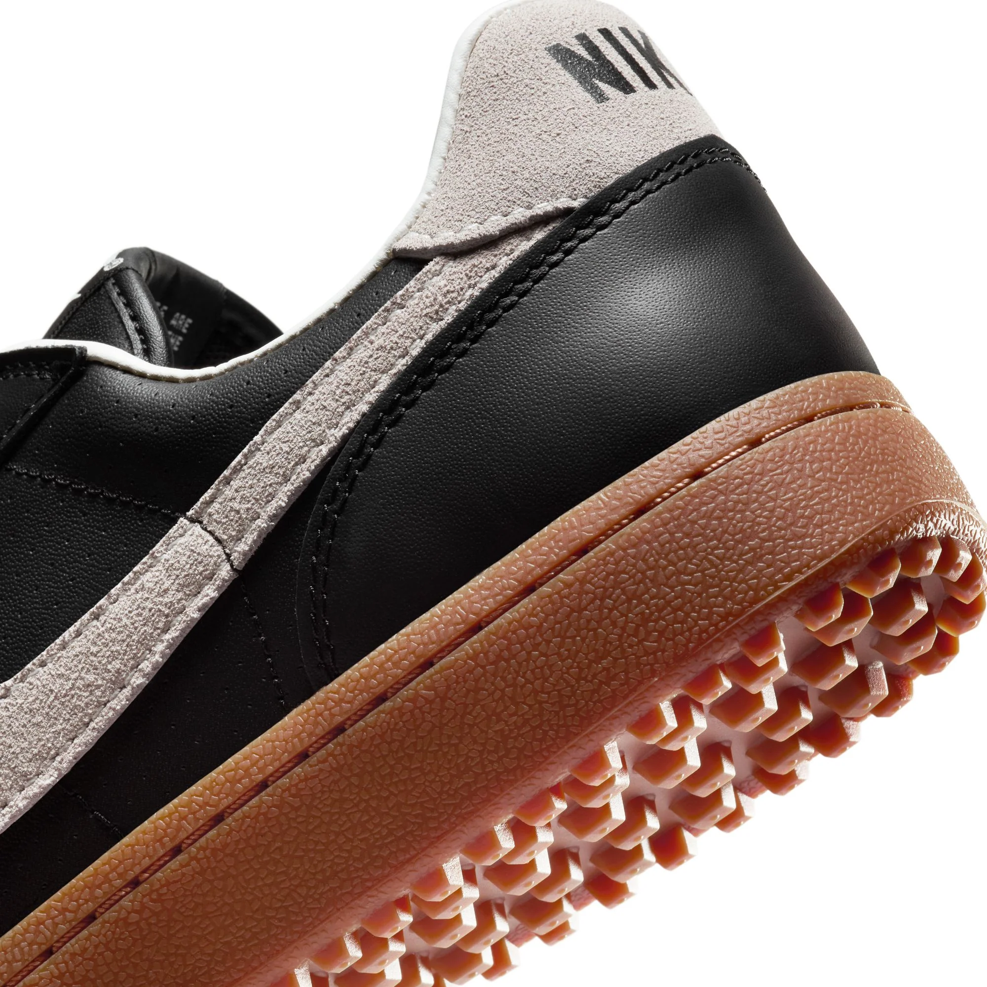 Nike Mens Field General 82 SP Shoes - Image 4
