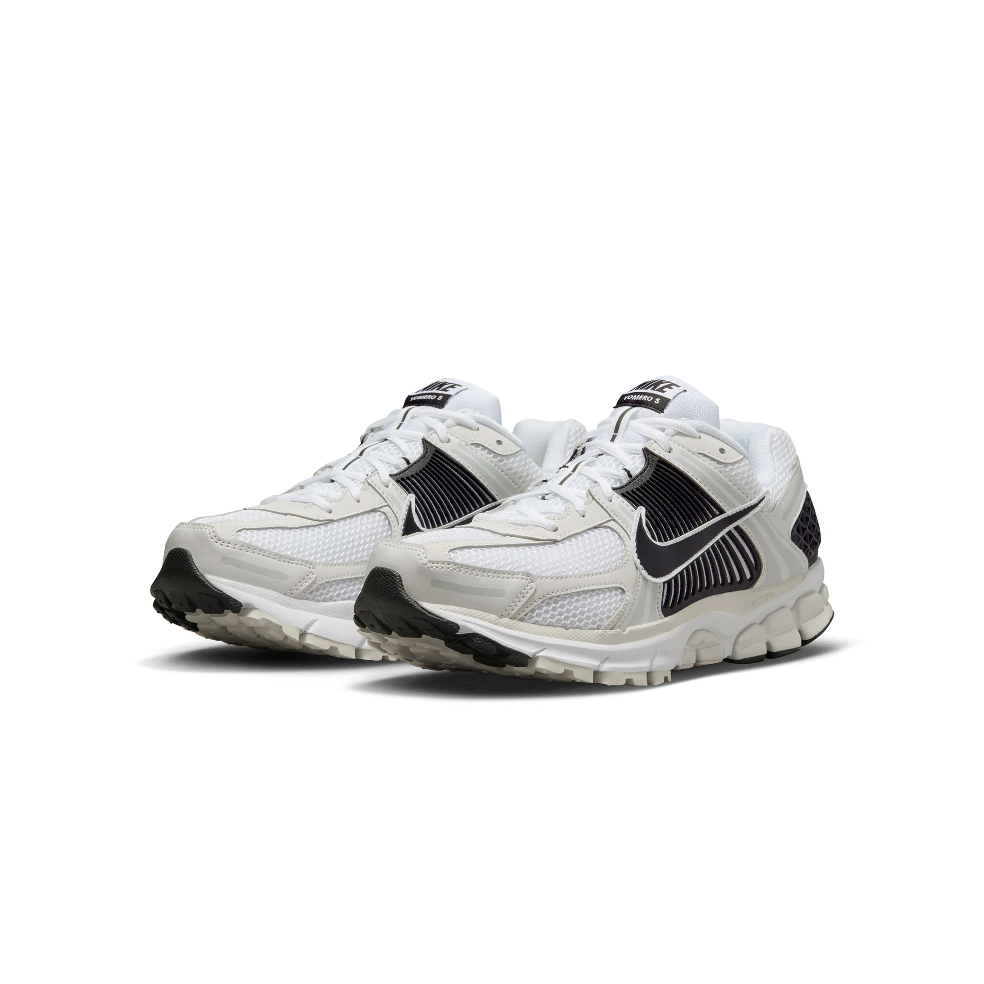 Nike Mens Zoom Vomero 5 Shoes - Image 2