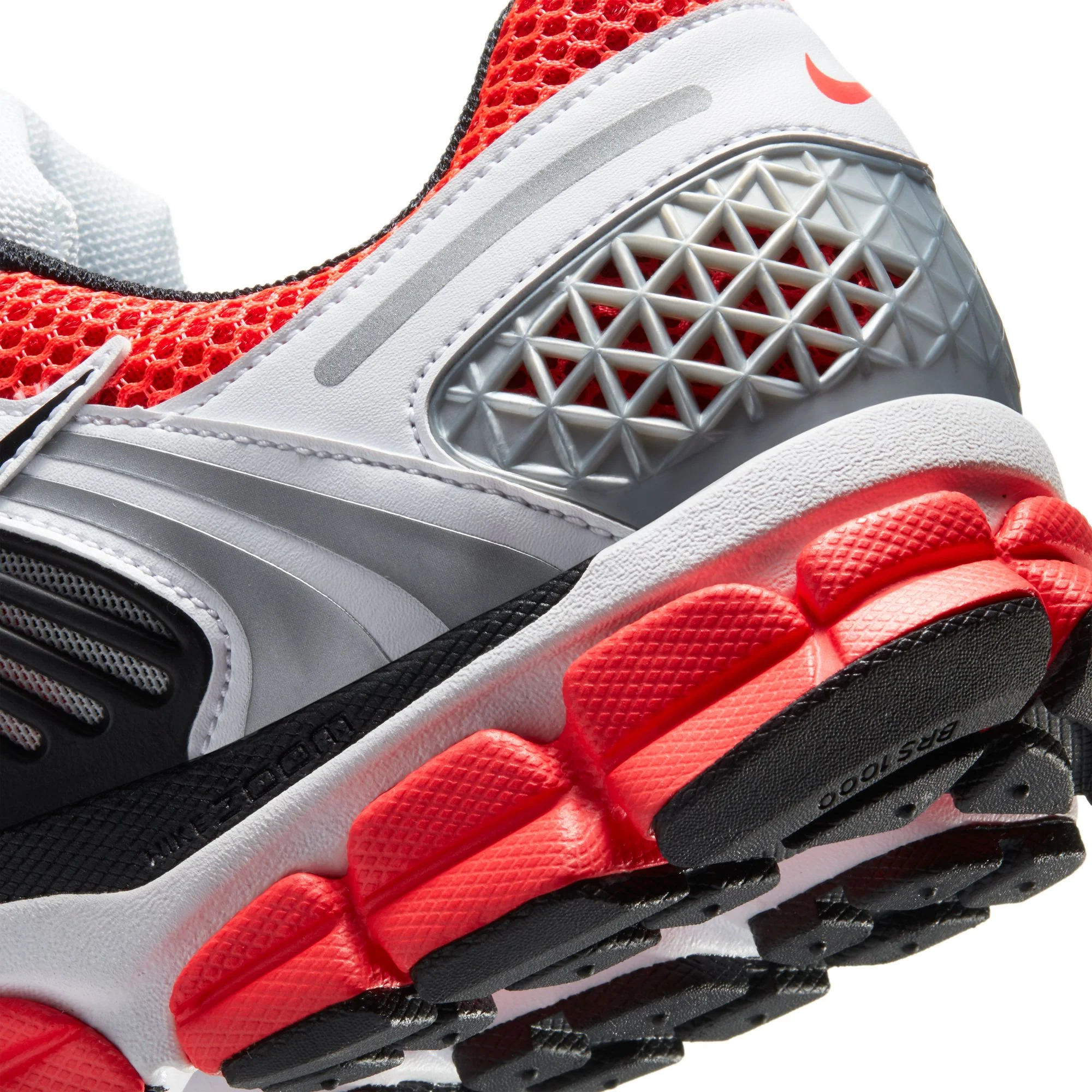 Nike Mens Zoom Vomero 5 SE Shoes - Image 4