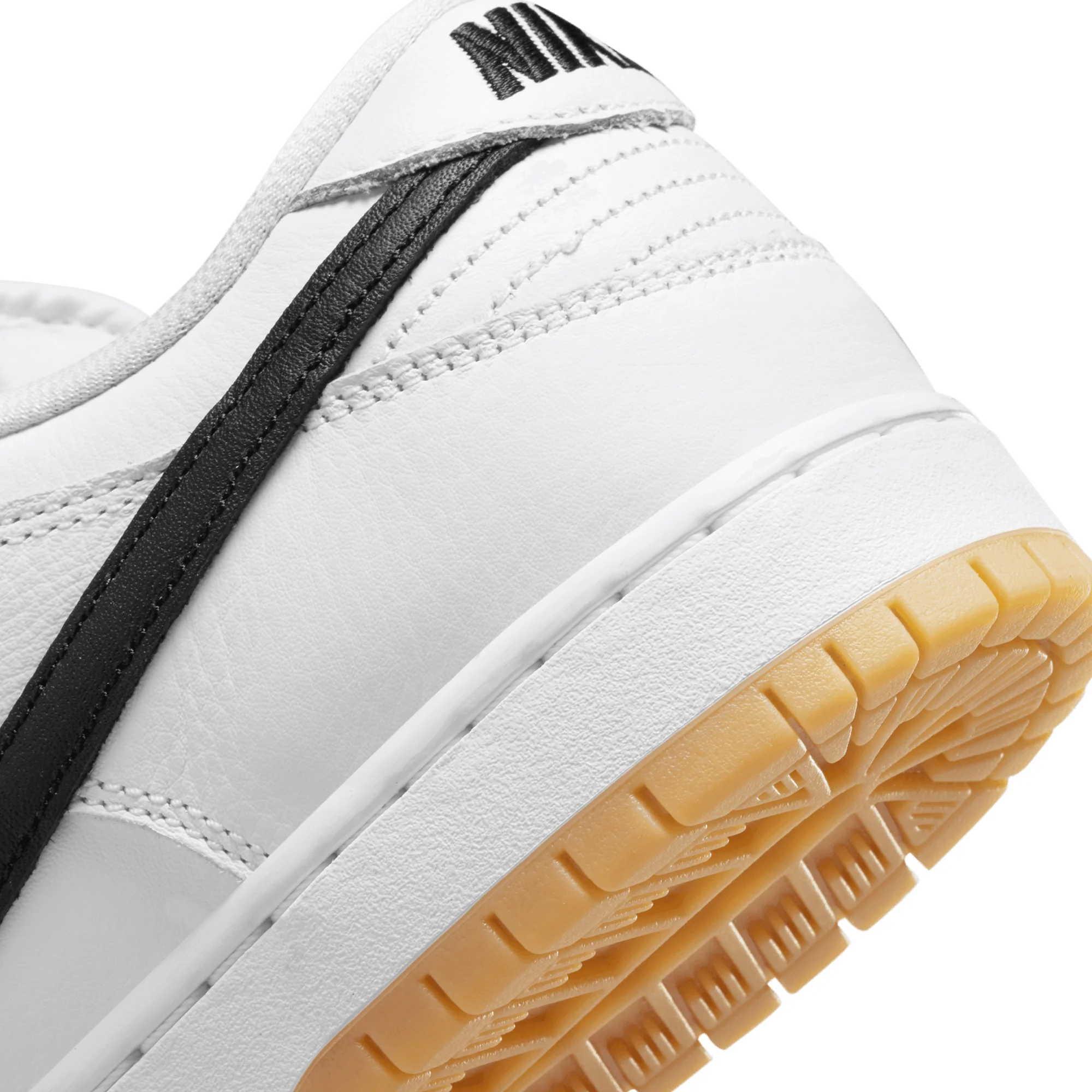 Nike SB Mens Dunk Low Pro Iso Shoes - Image 4