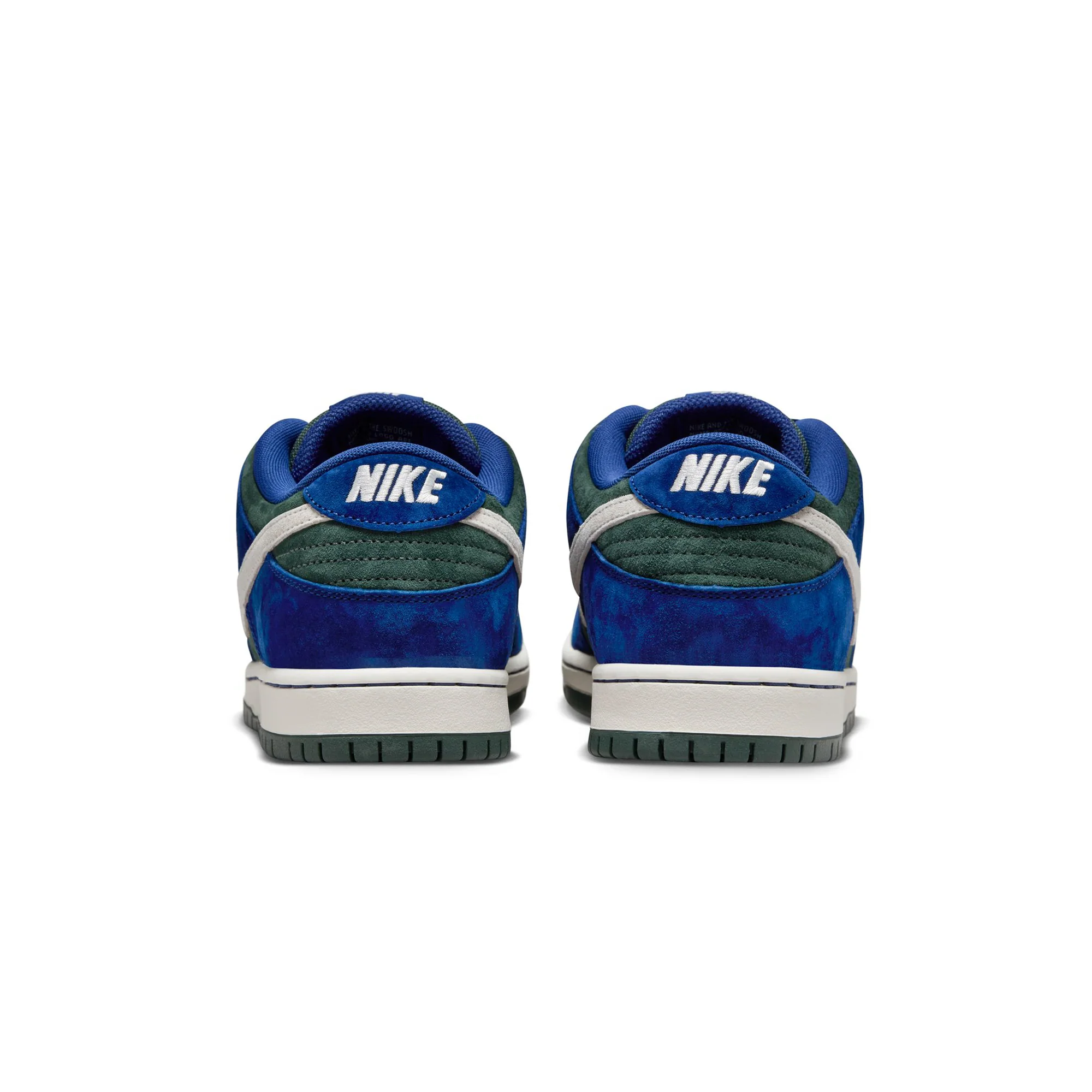 Nike SB Mens Dunk Low Pro Shoes - Image 3