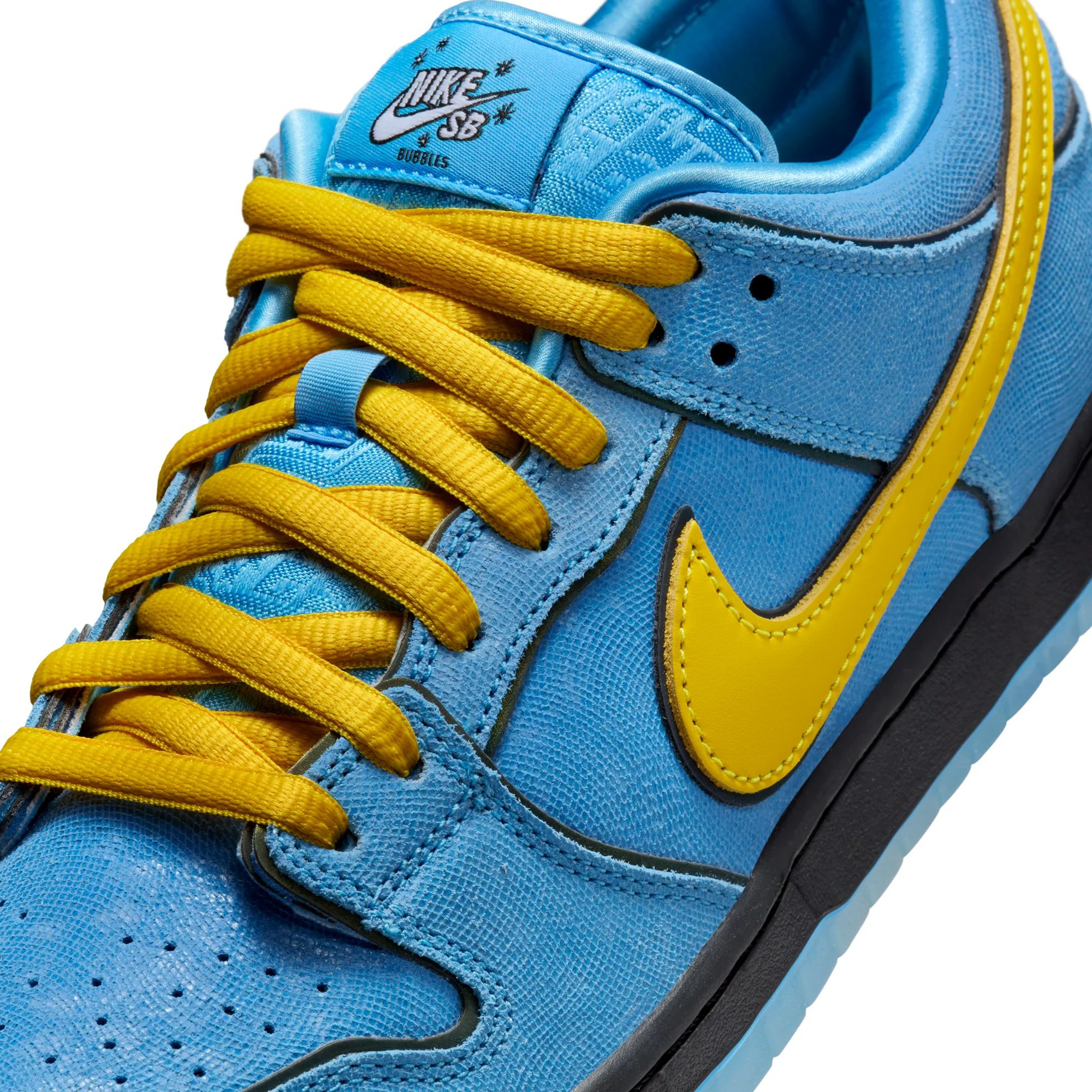 Nike SB Mens Dunk Low Pro Shoes - Image 4