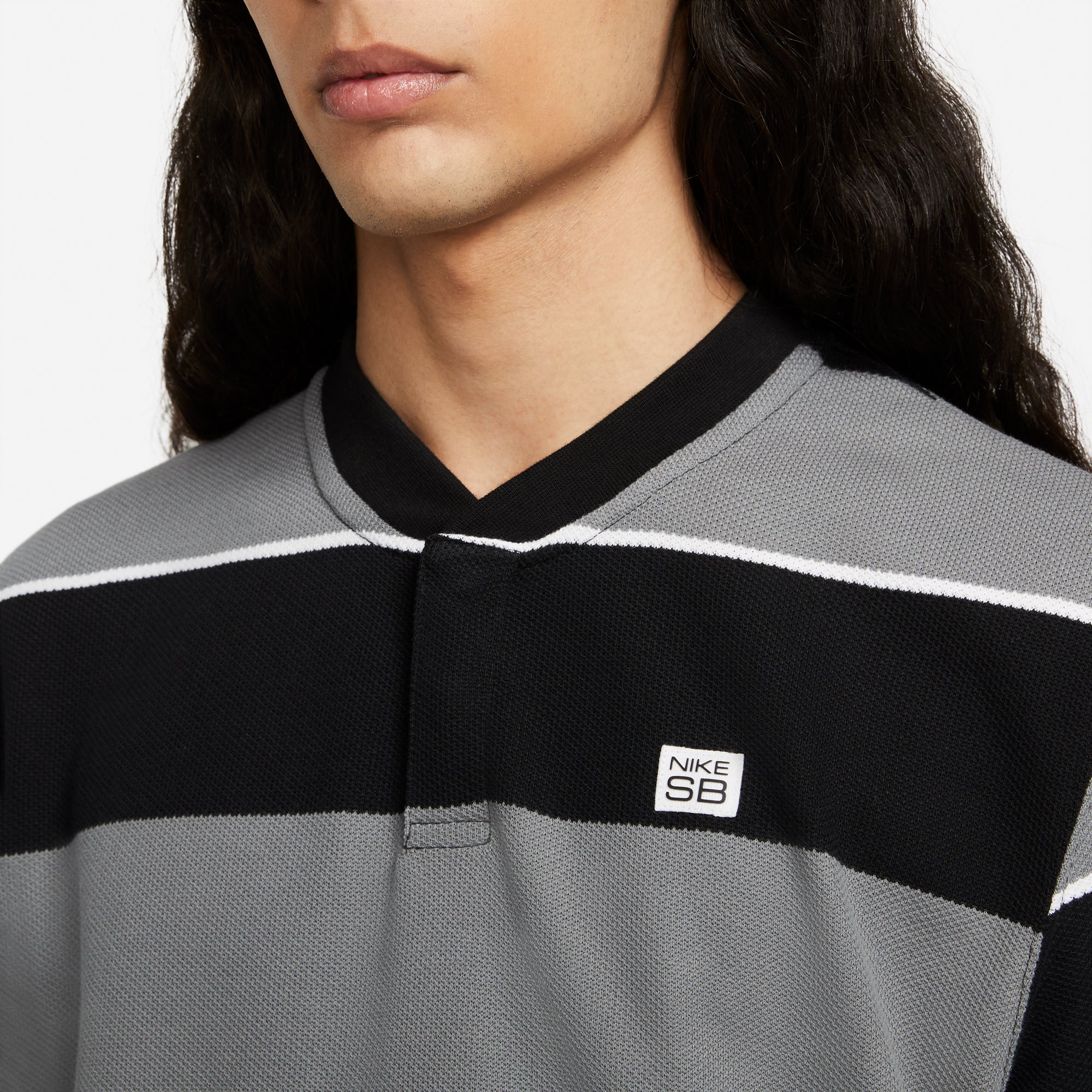 Nike SB Mens Skate Crew Tee Black/Smoke - Image 4