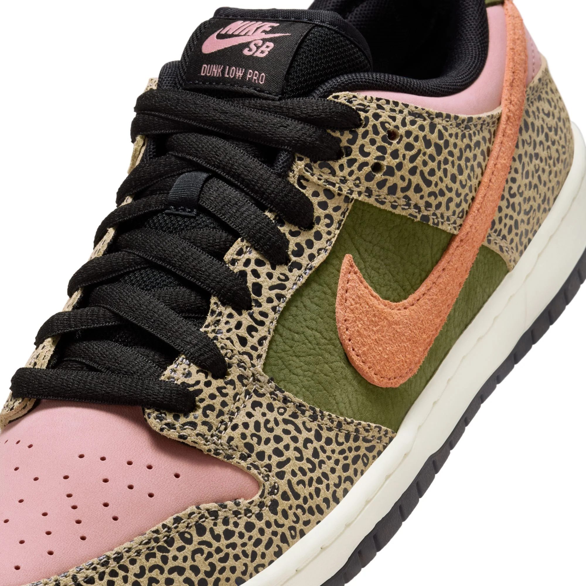 Nike SB x Arts & Rec Mens Dunk Low Pro Shoes - Image 4