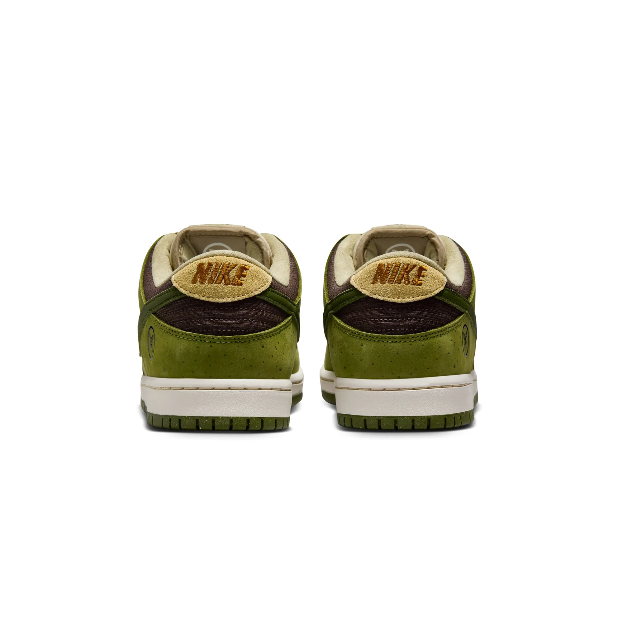 Nike SB x Yuto Horigome Mens Dunk Low Shoes - Image 3