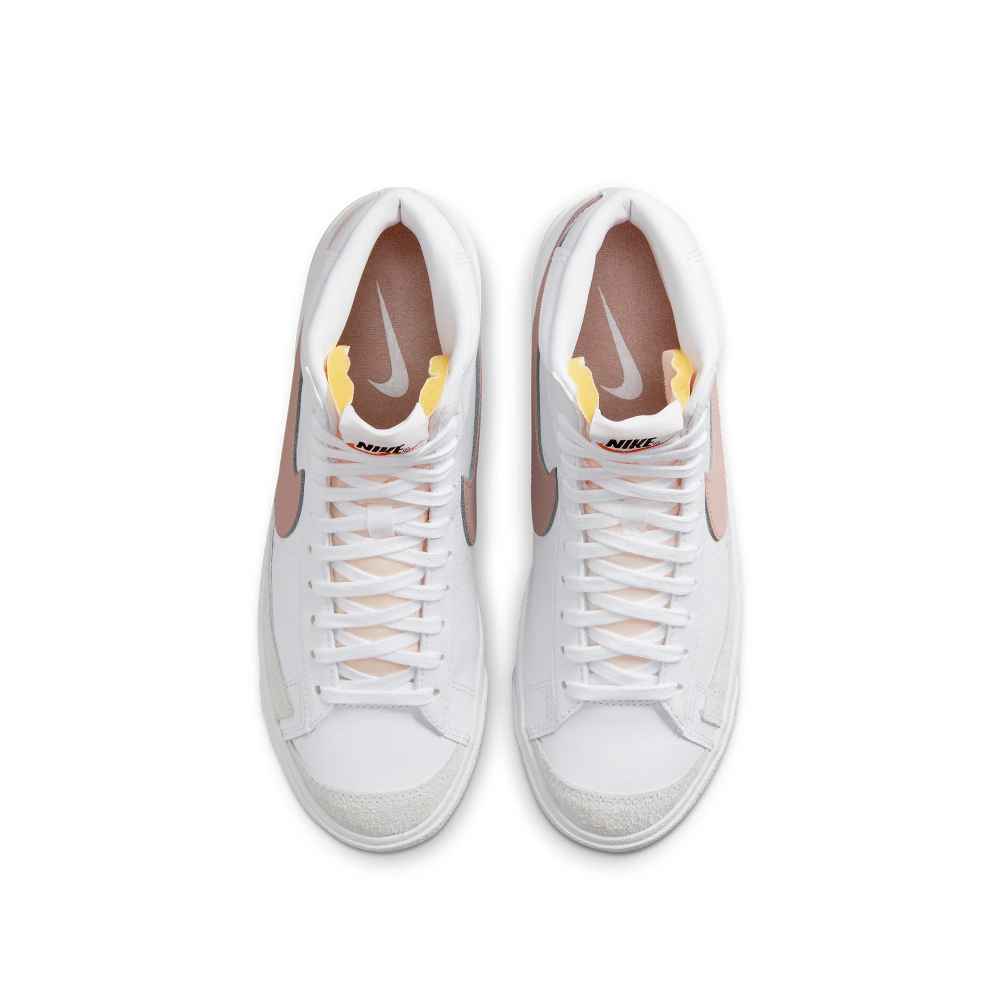 Nike Womens Blazer Mid '77 Vintage Shoes - Image 4