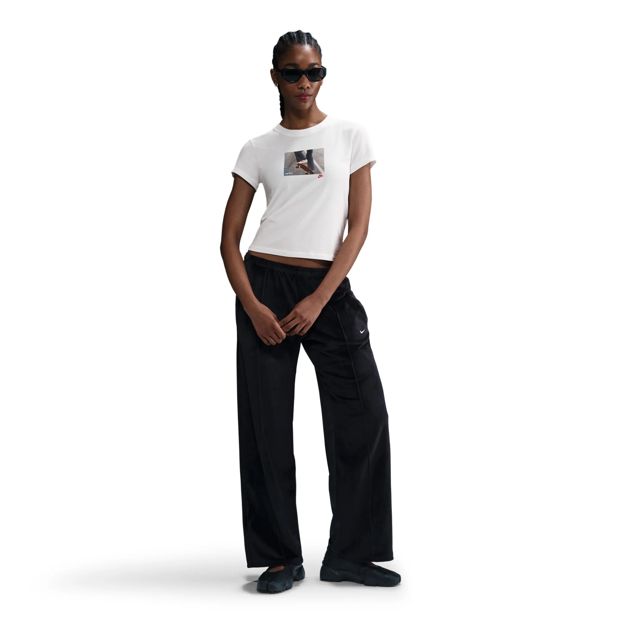 Nike Womens Chill Knit Slim Cropped Tee - Image 3