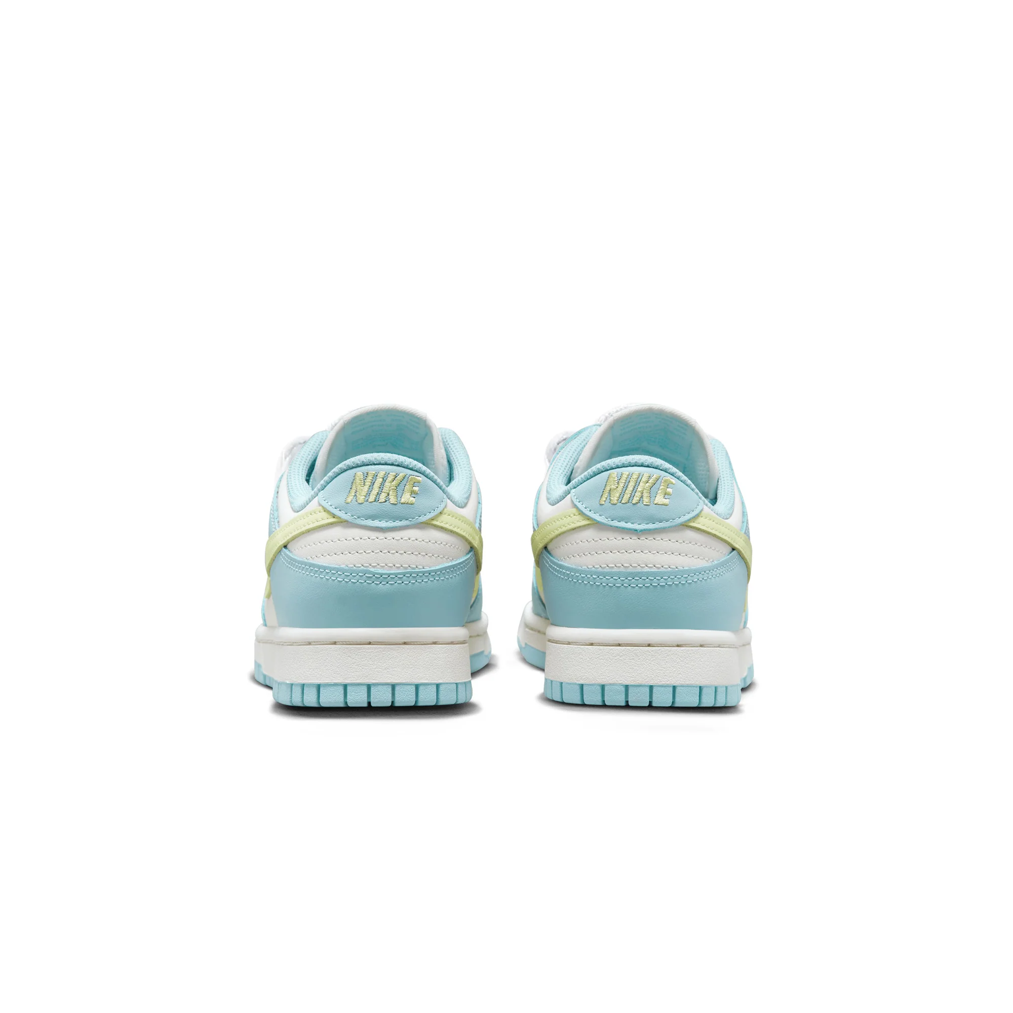 Nike Womens Dunk Low Shoes - Image 3