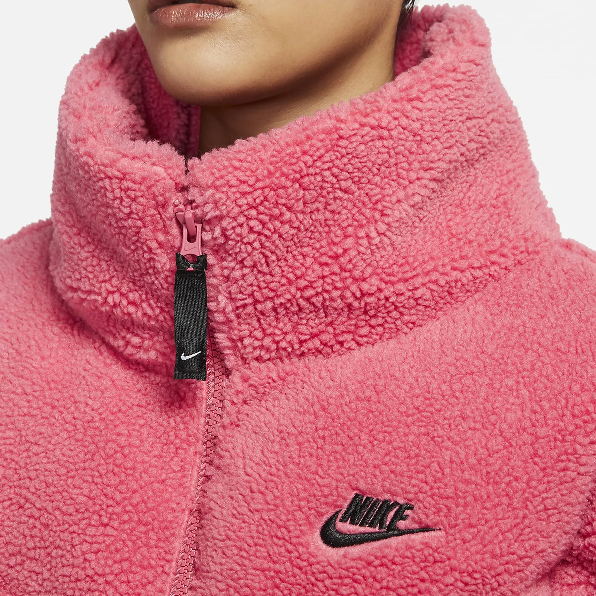 Nike Womens Sportswear Therma-Fit City Series Jacket 'Archaeo Pink' - Image 4