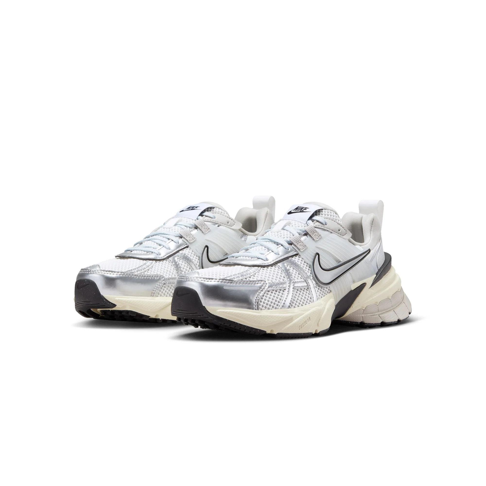 Nike Womens V2K Run Shoes - Image 2