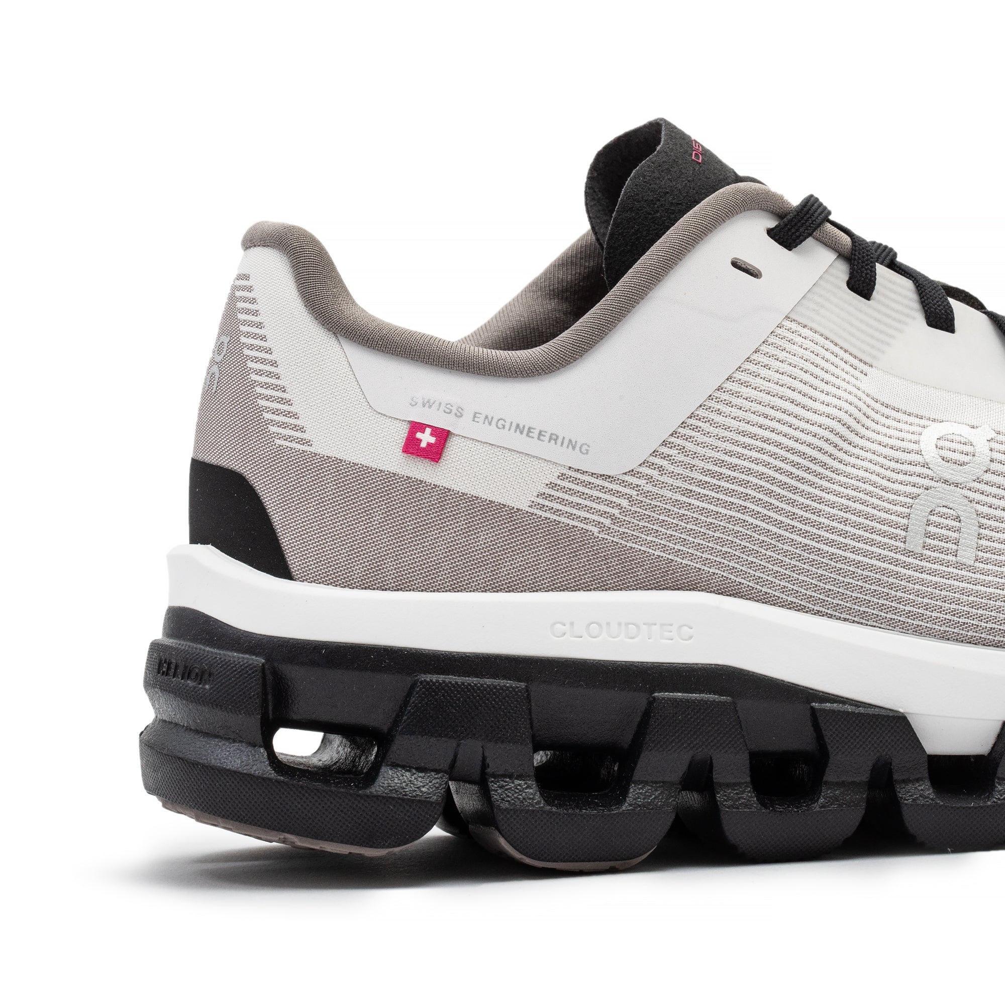 On Mens Cloudflow Distance Shoes - Image 4
