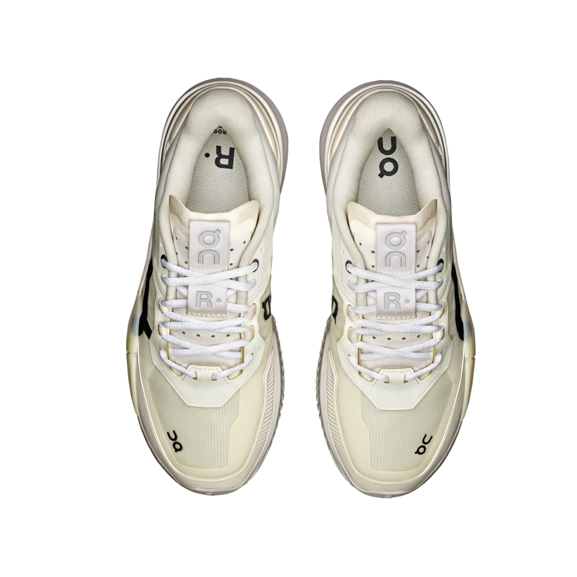 On Mens The Roger Pro 2 Shoes - Image 2
