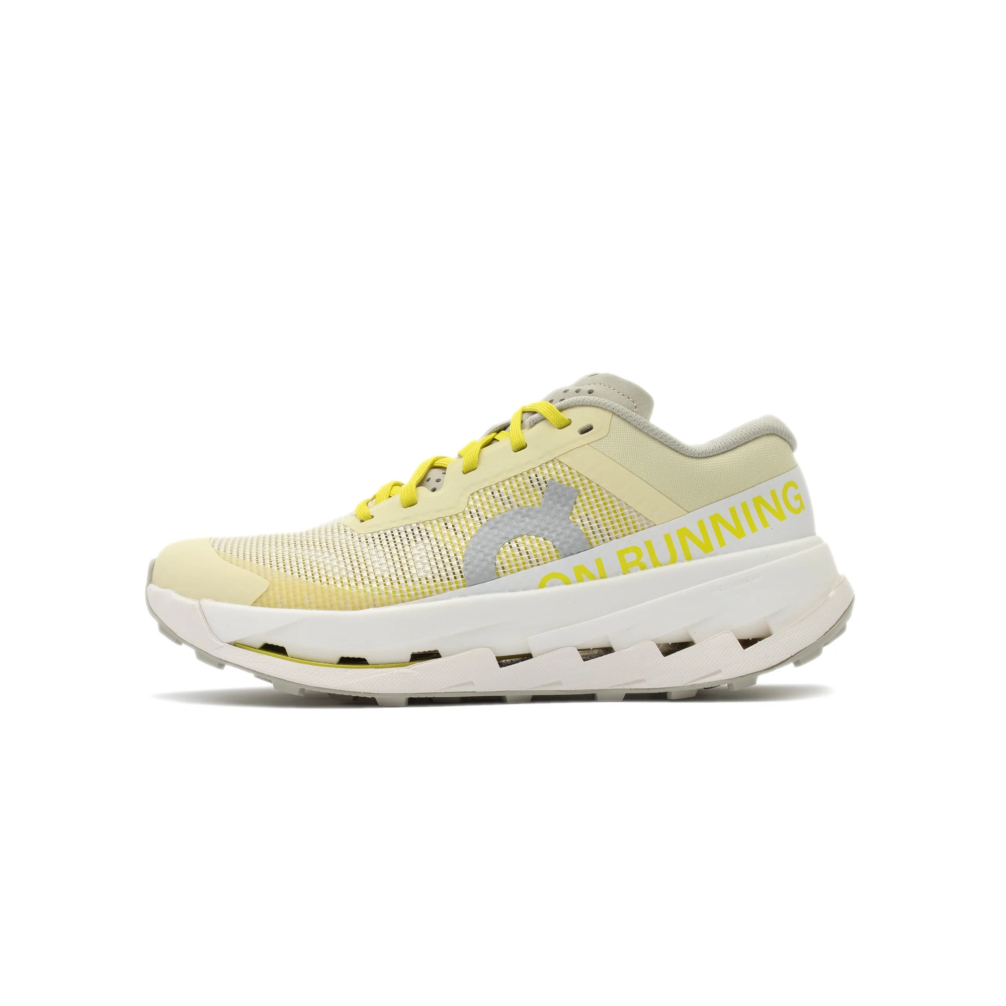 On Running Womens Cloudultra 3 Shoes
