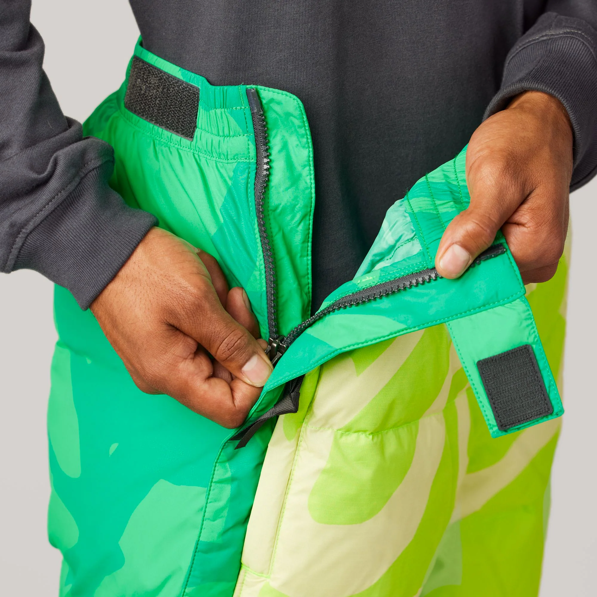 The North Face Mens XX Kaws Retro 1996 Nuptse Pants 'Safety Green Nuptse Print' - Image 4